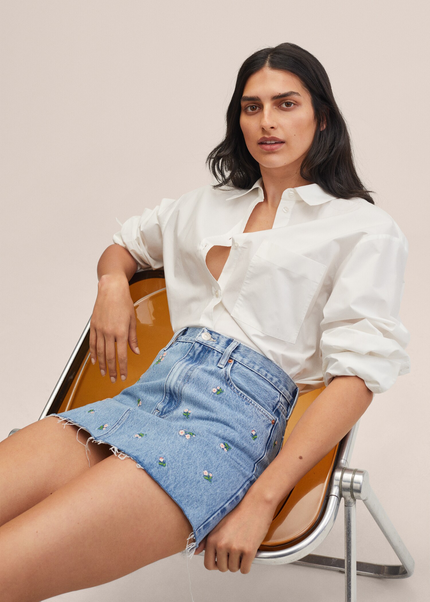 Floral embroidery denim skirt - Details of the article 2