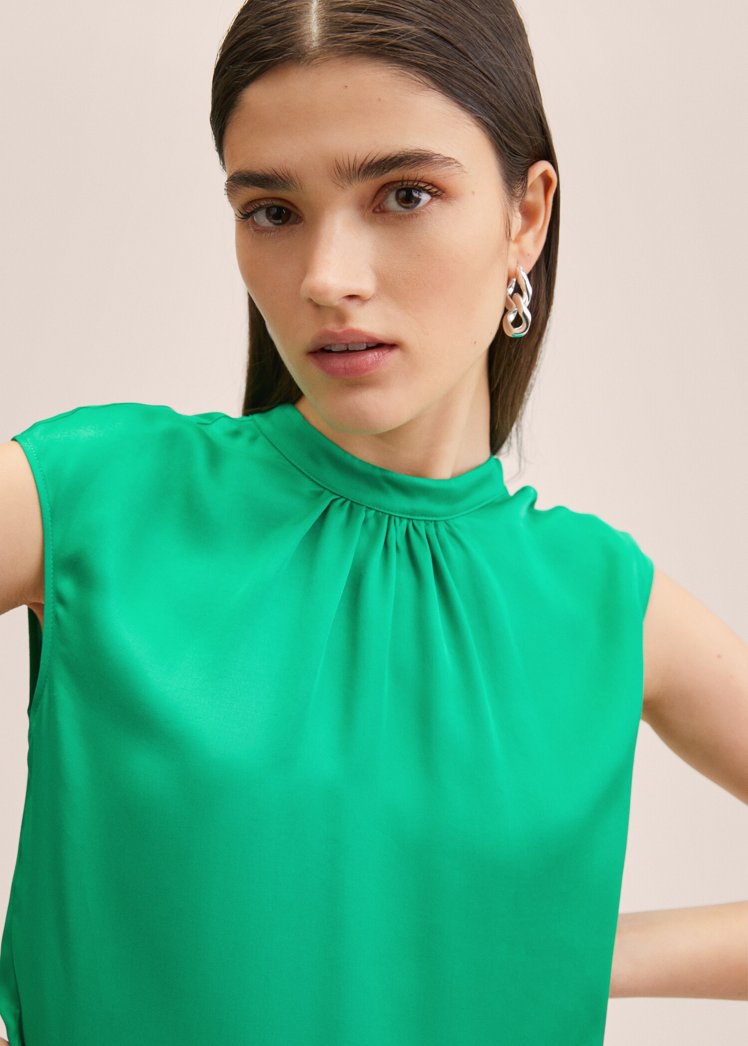 Button satin blouse - Details of the article 1