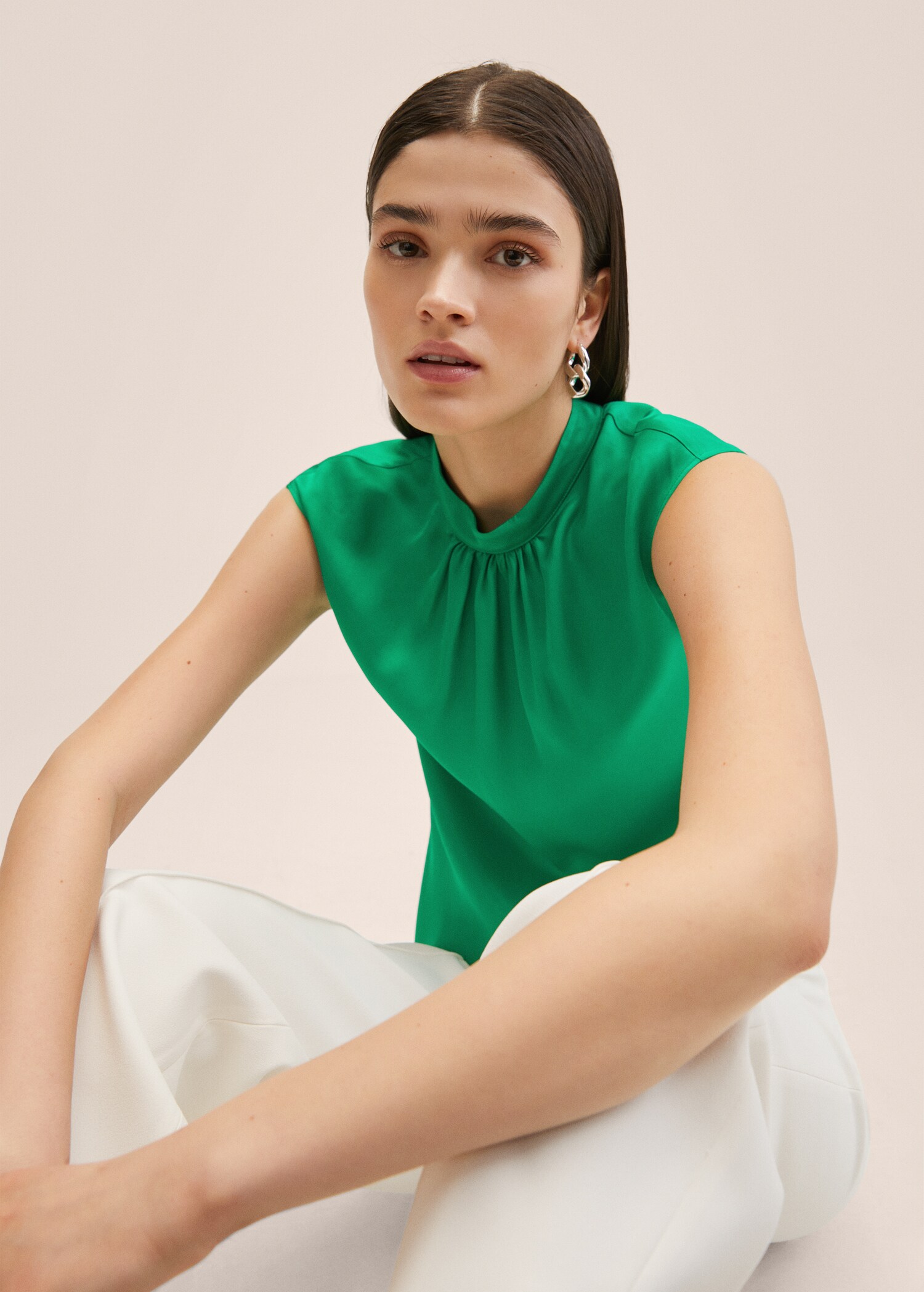 Button satin blouse - Details of the article 2