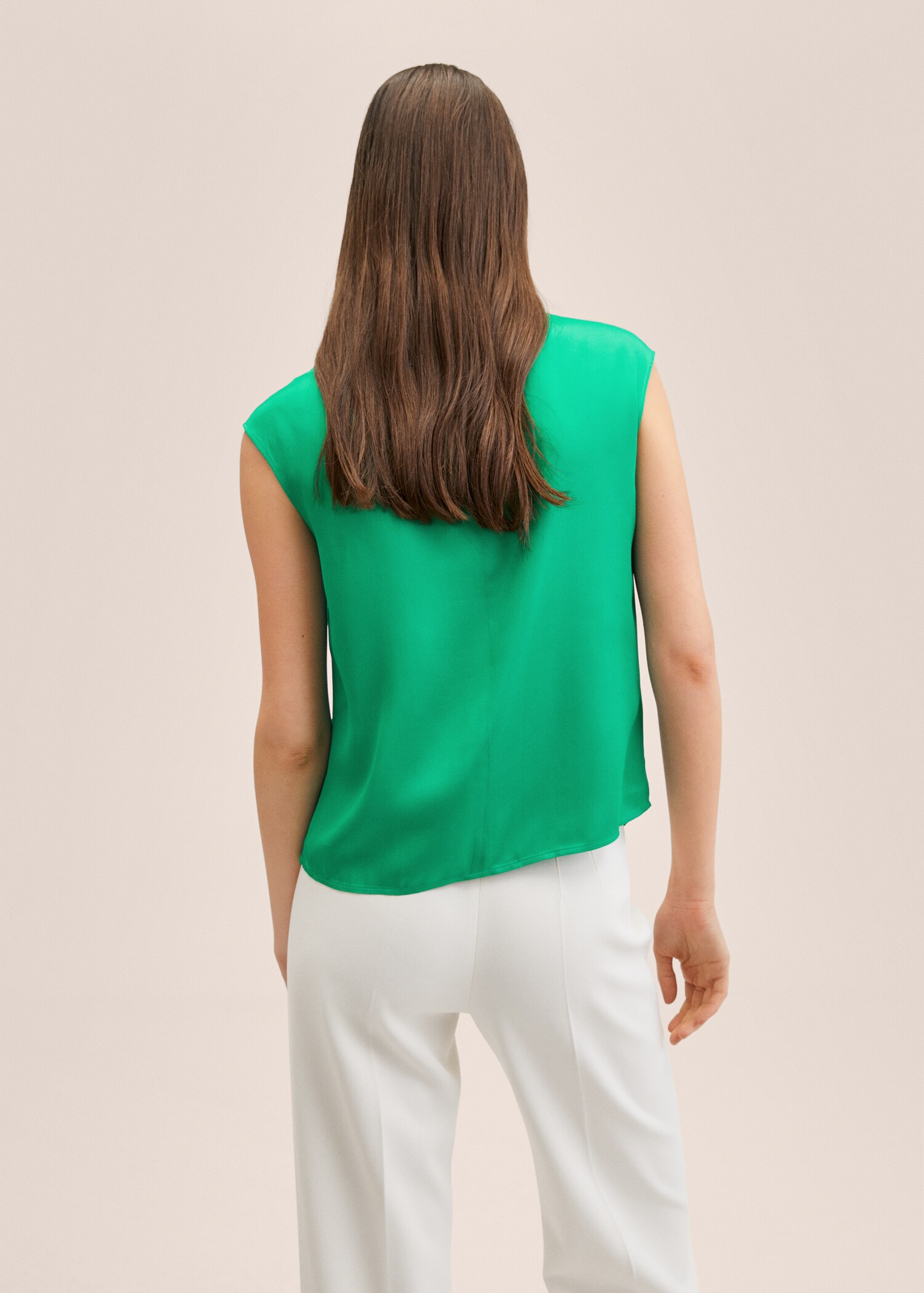 Button satin blouse - Reverse of the article