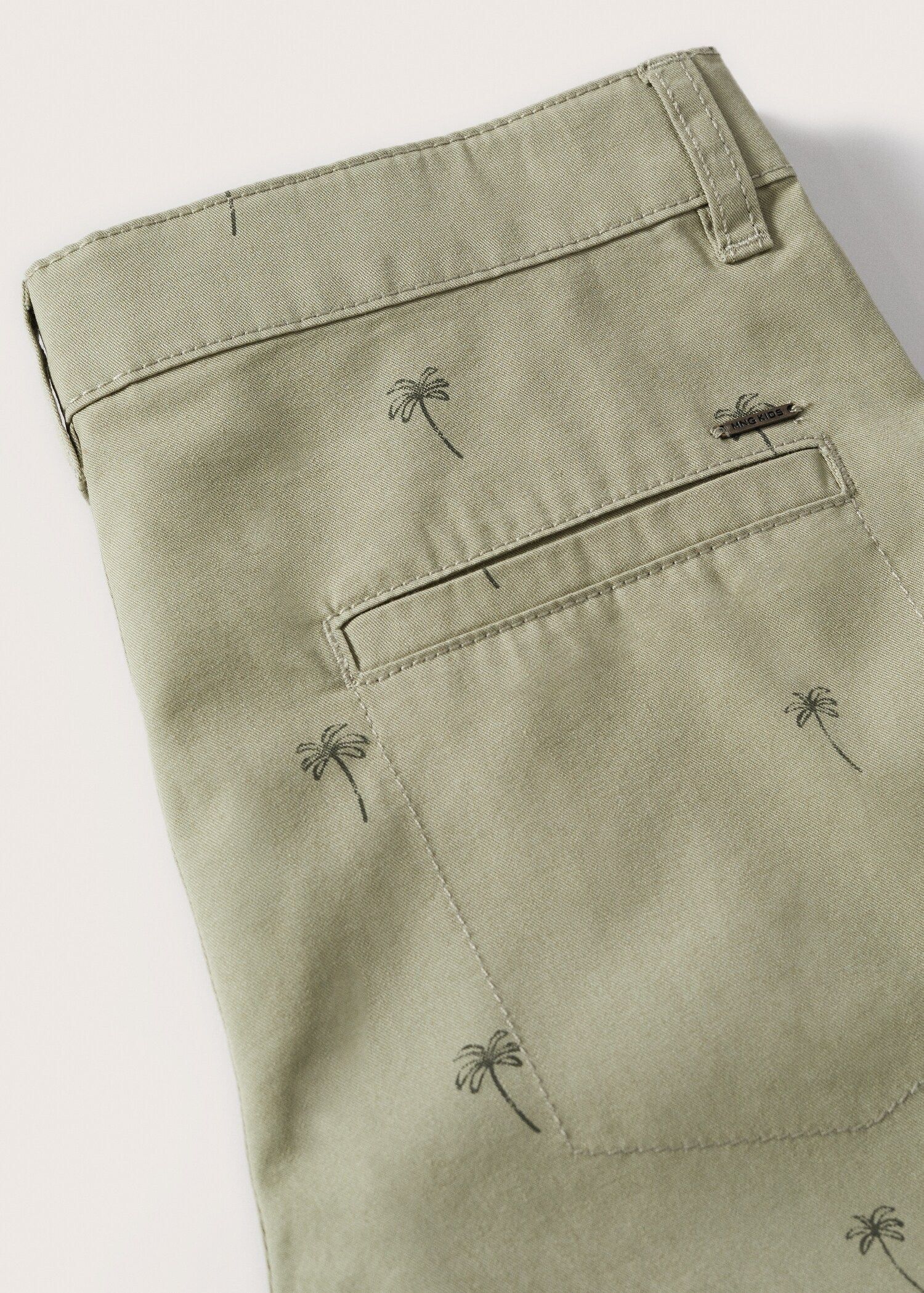 Printed cotton bermuda shorts - Details of the article 8