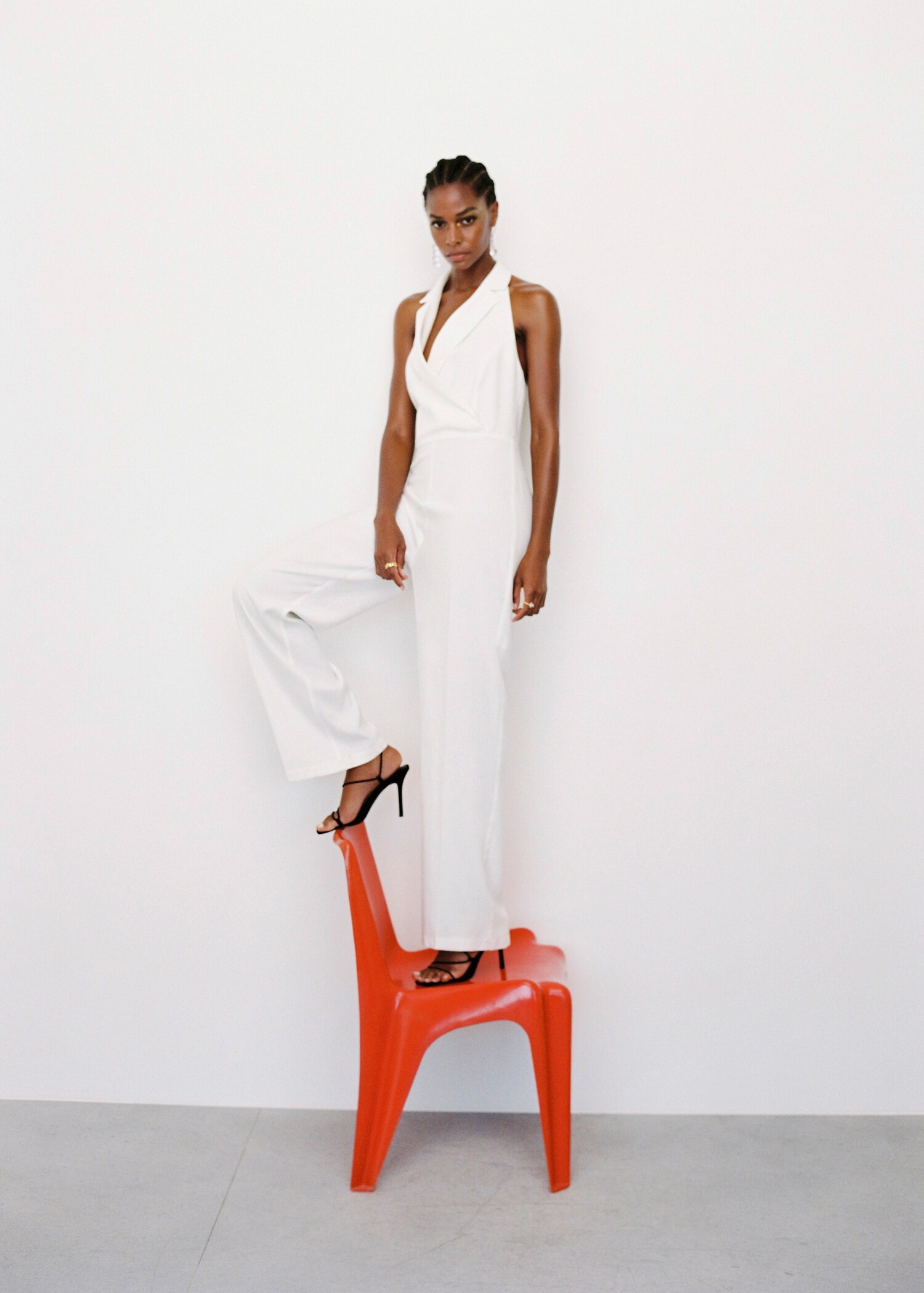 Cut-out back jumpsuit - Details of the article 6