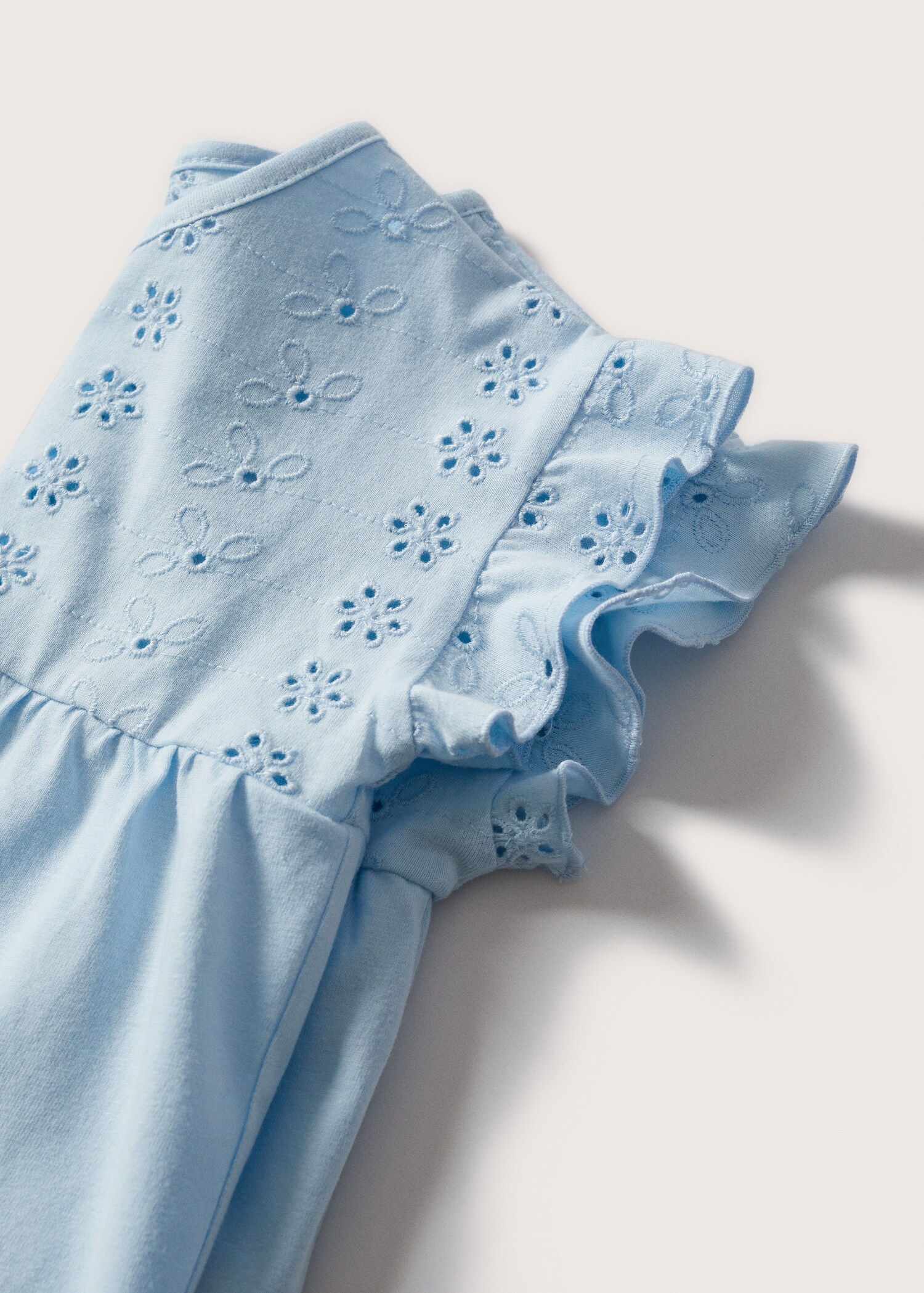 Swiss embroidery t-shirt - Details of the article 7