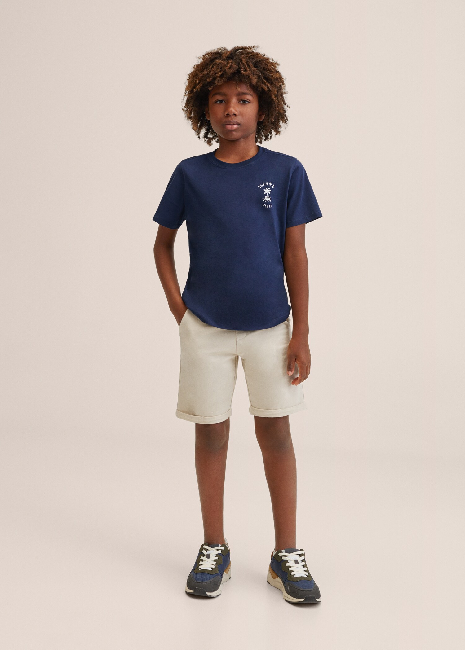 Cotton shorts with drawstring - Medium plane