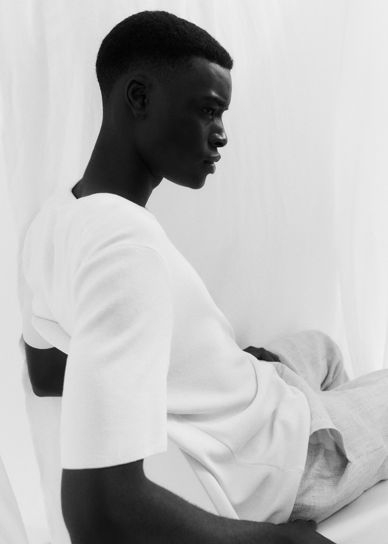 Cotton linen-blend T-shirt - Details of the article 5