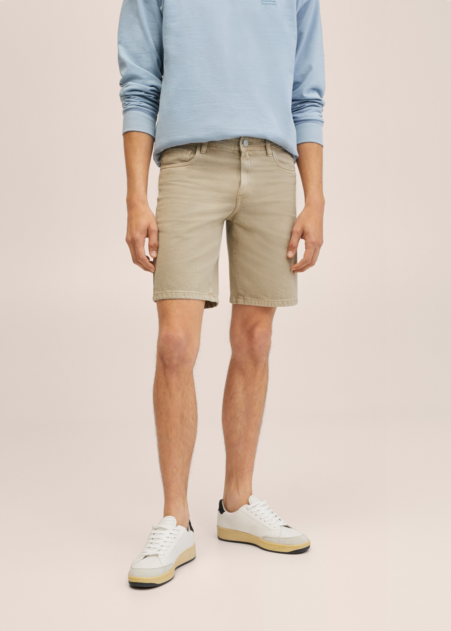 Light denim Bermuda shorts - Details of the article 1