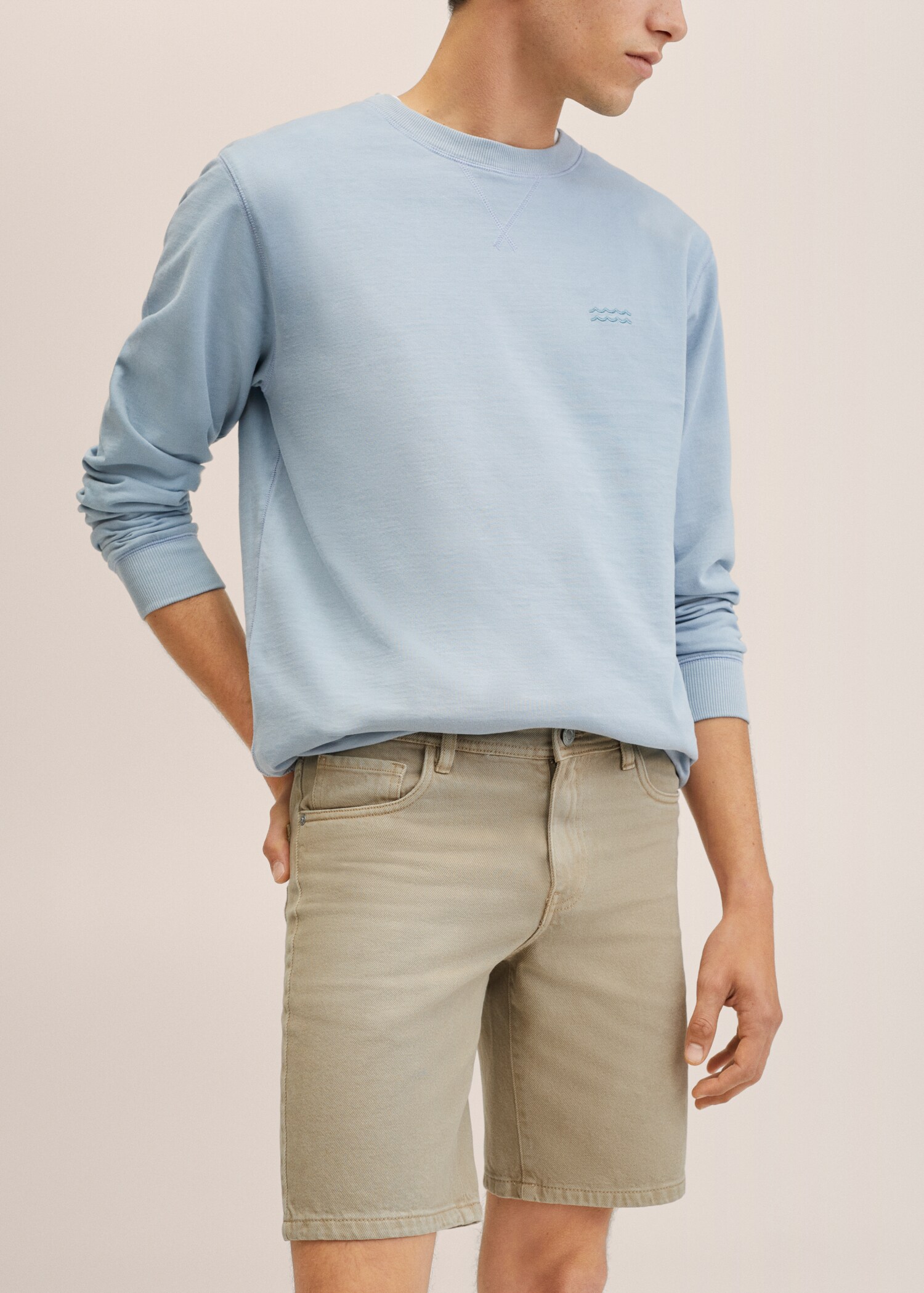 Light denim Bermuda shorts - Details of the article 2