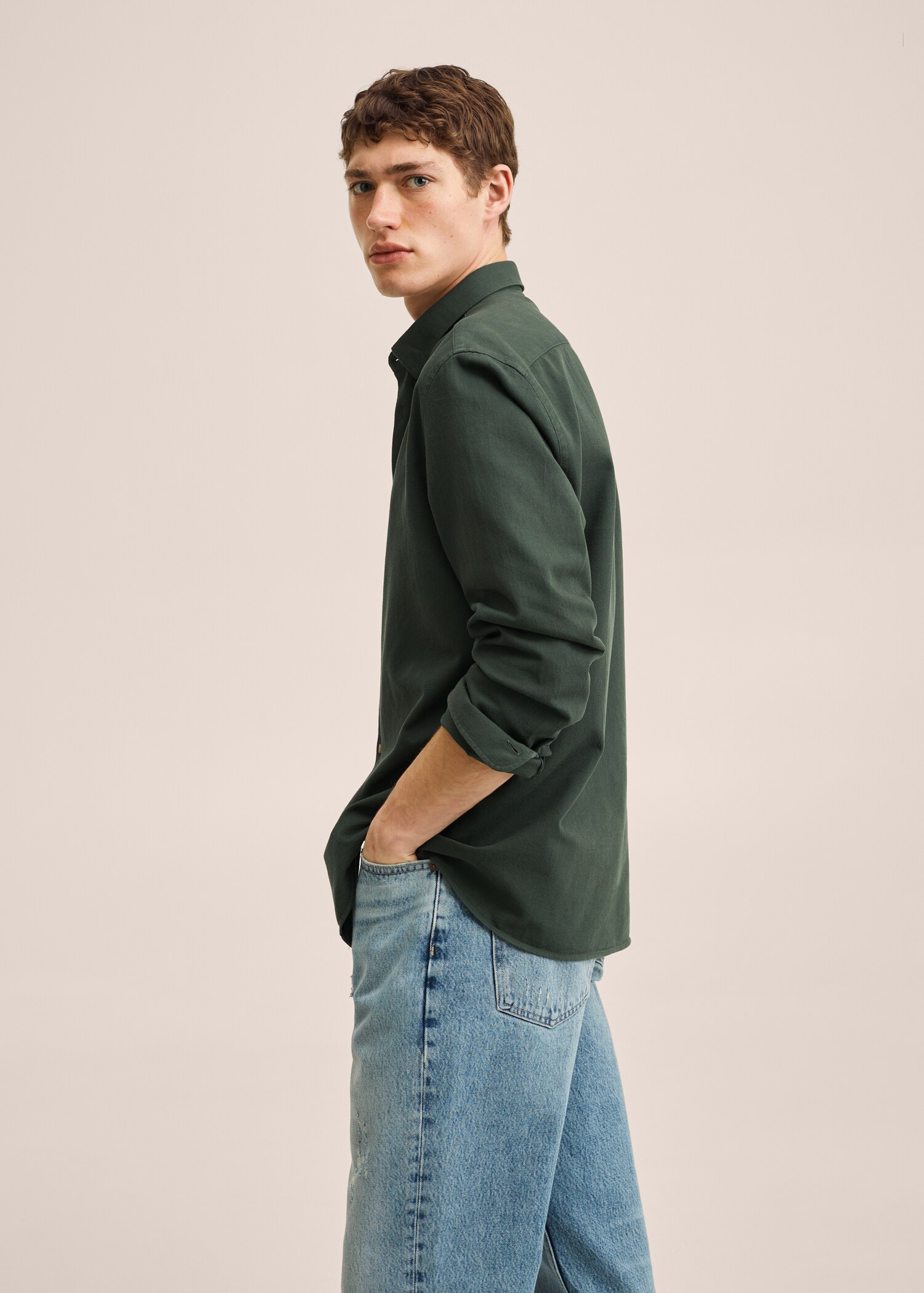 Bavlněná košile slim fit se strukturou - Detail zboží 2