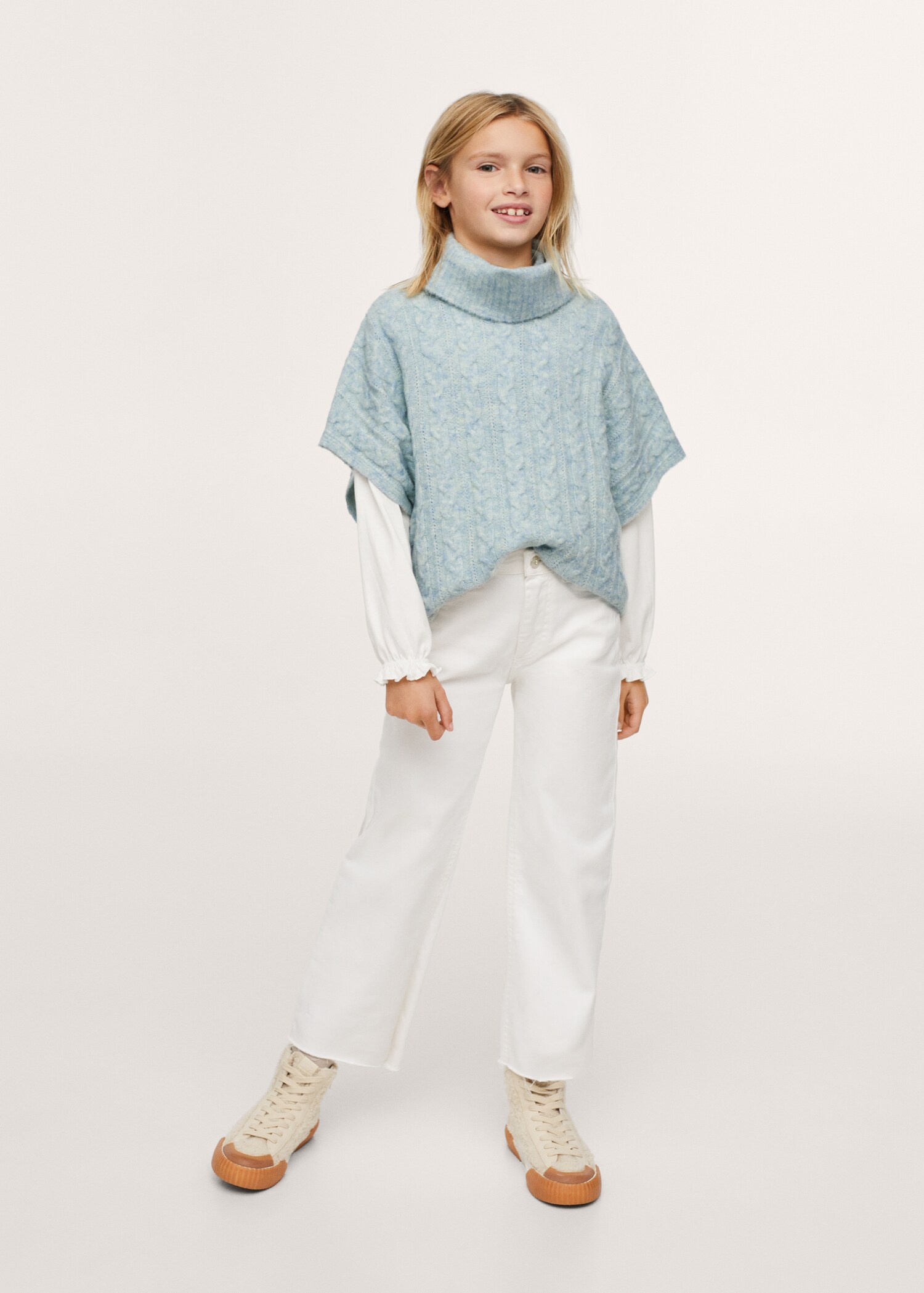 Chaleco punto ochos oversize - Plano medio