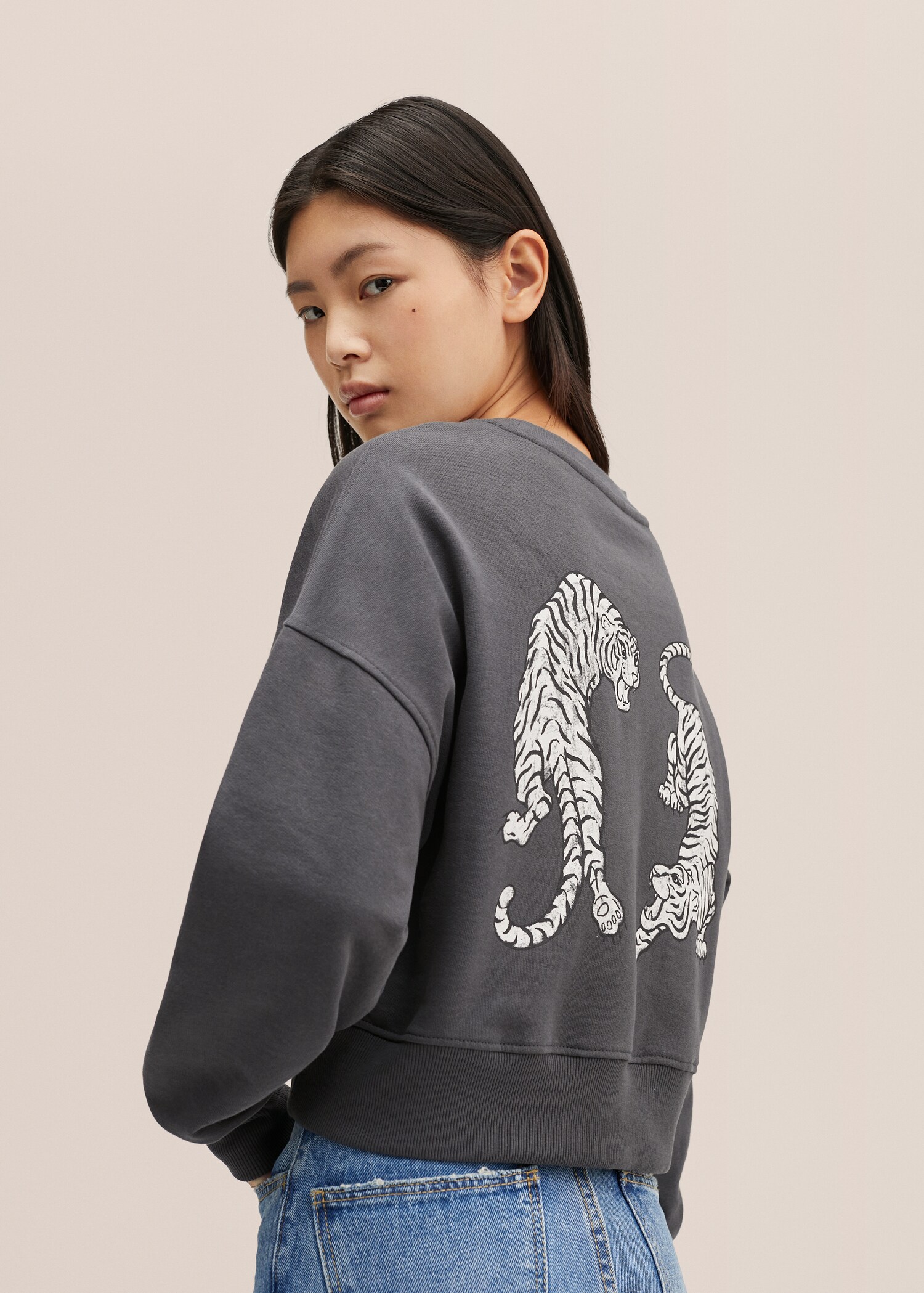 Tiger-print sweatshirt - Reverse of the article