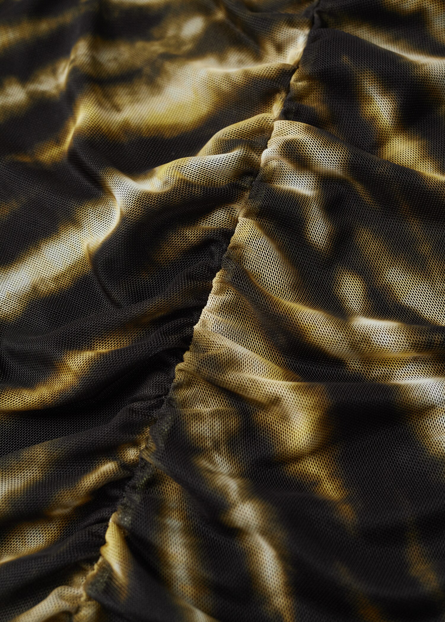 Printed pleated skirt - Details of the article 8