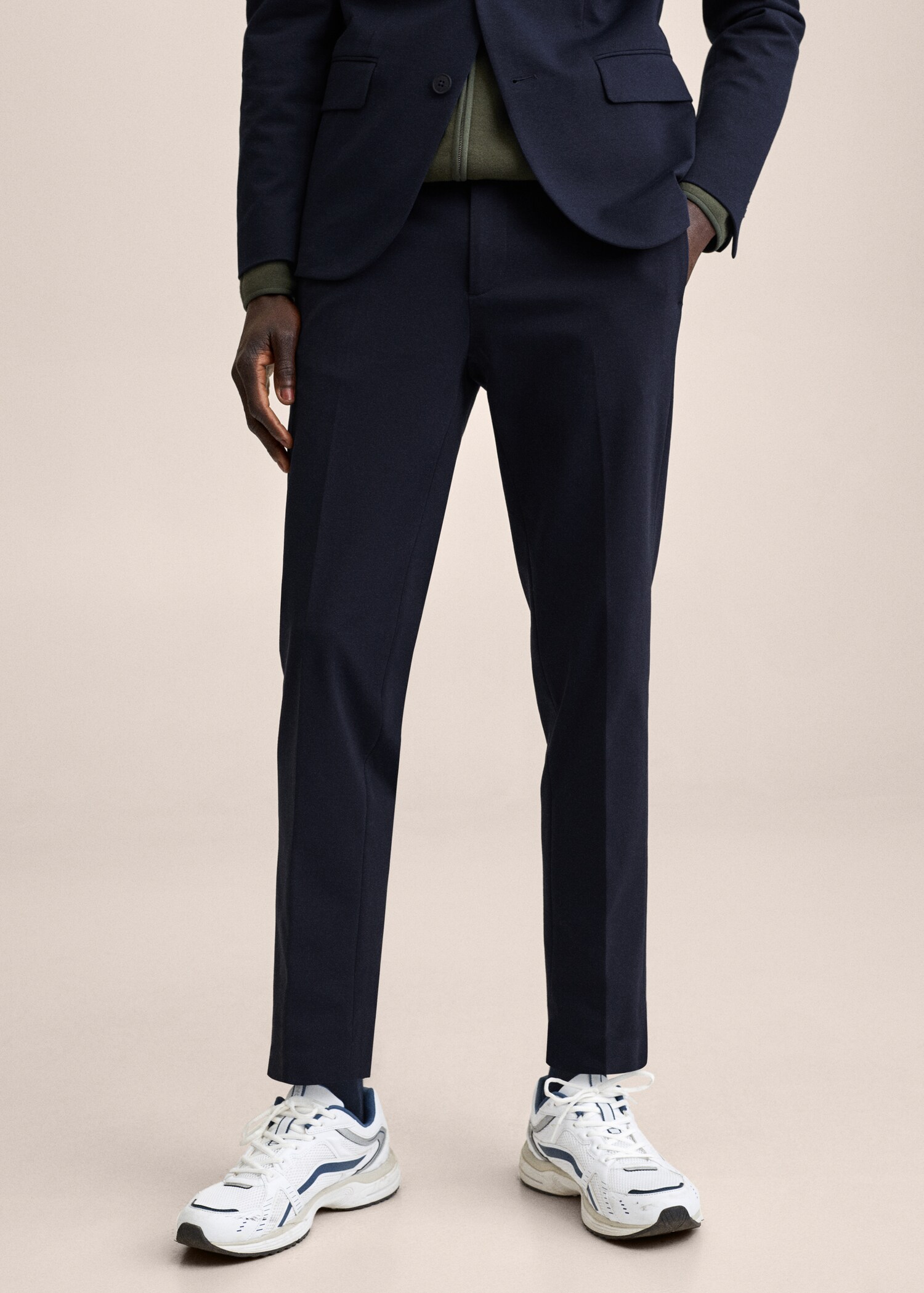 Bavlněné oblekové kalhoty slim fit - Náhled ve středové rovině