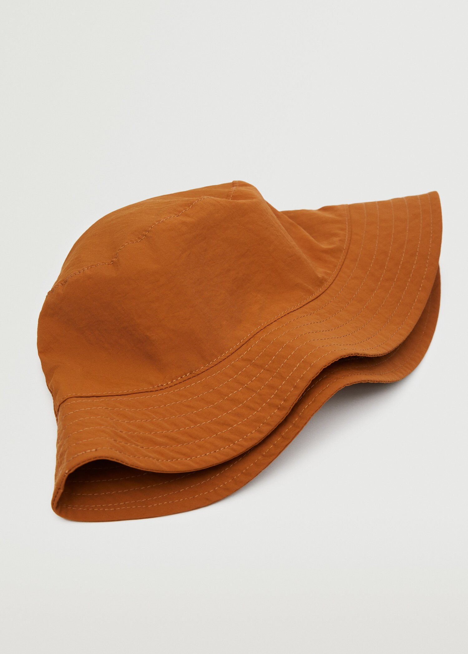 Bucket hat - Details of the article 2