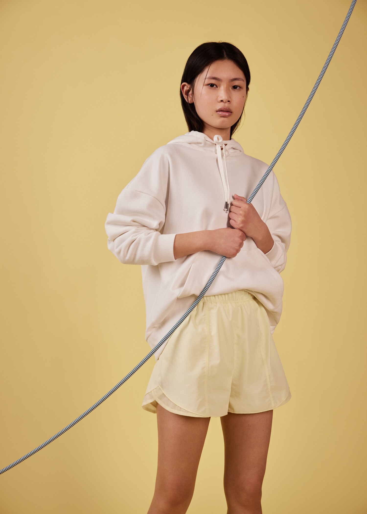 Sporty shorts - Details of the article 5