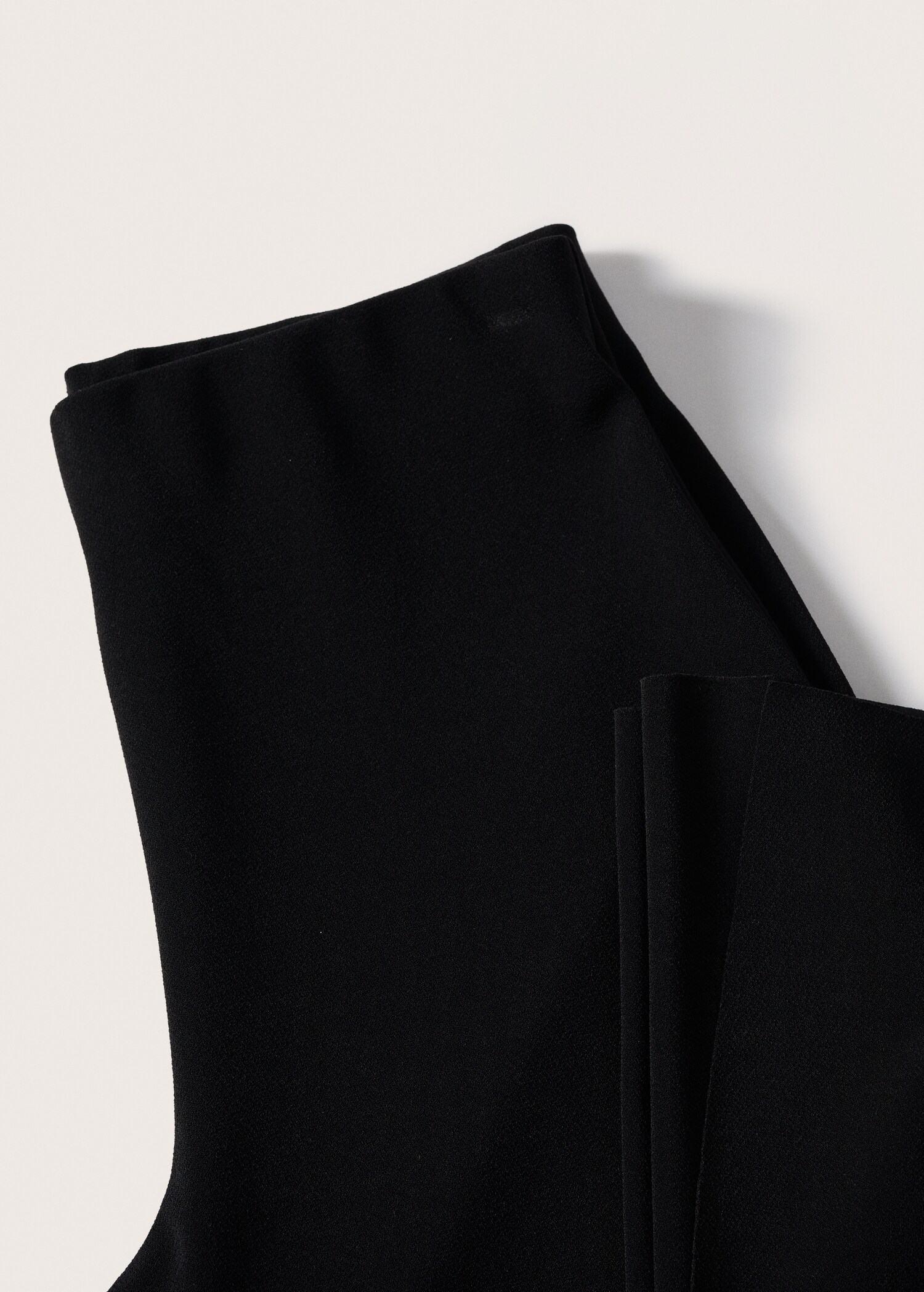 Side slit flowy trousers - Details of the article 8