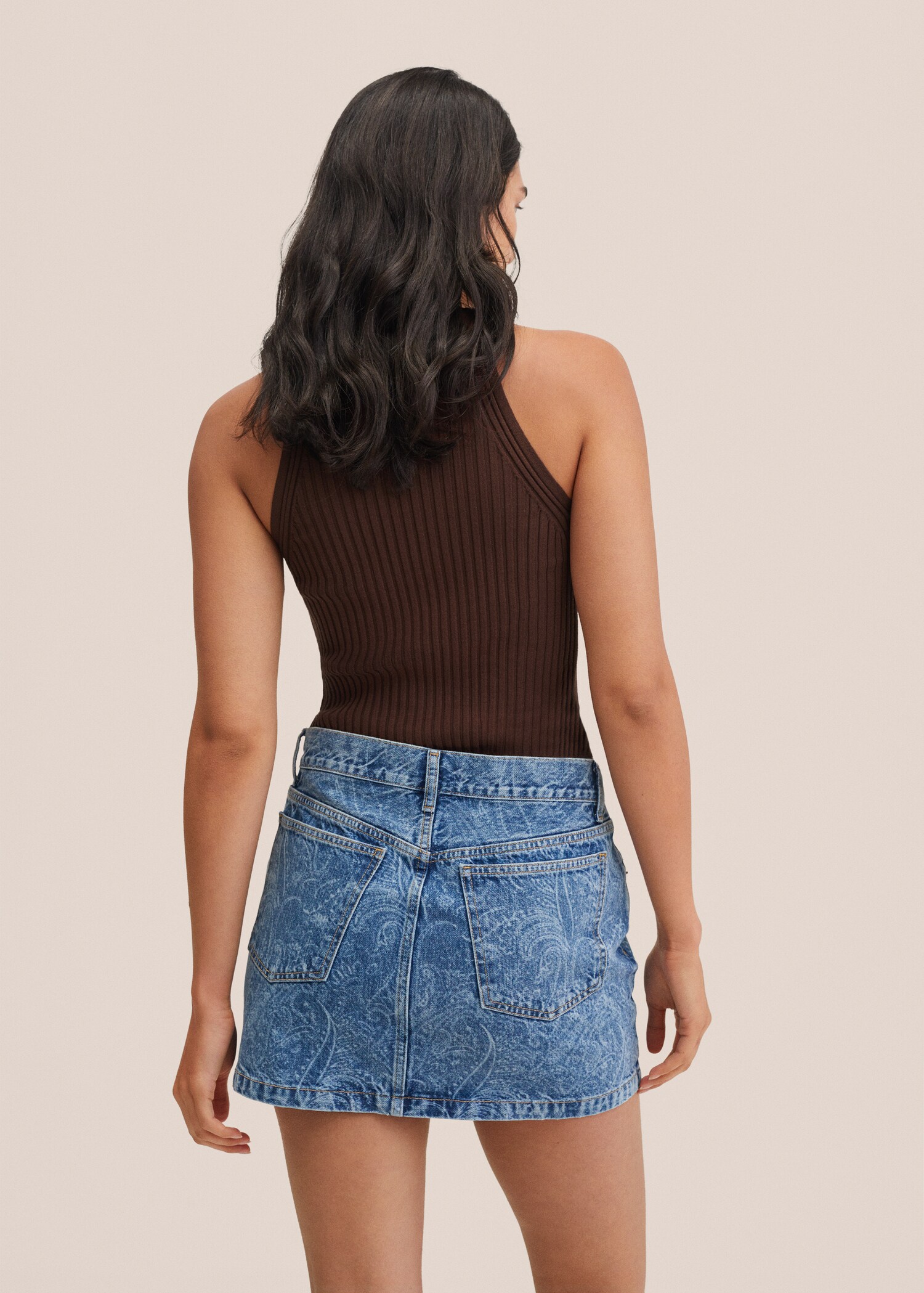 Ribbed knit top - Reverse of the article