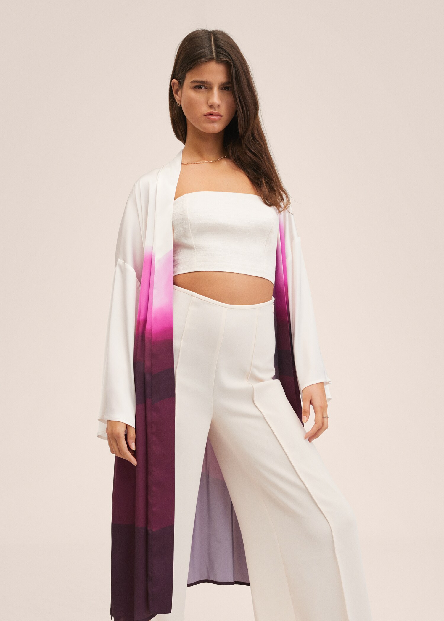 Splývavý kaftan s potiskem - Náhled ve středové rovině