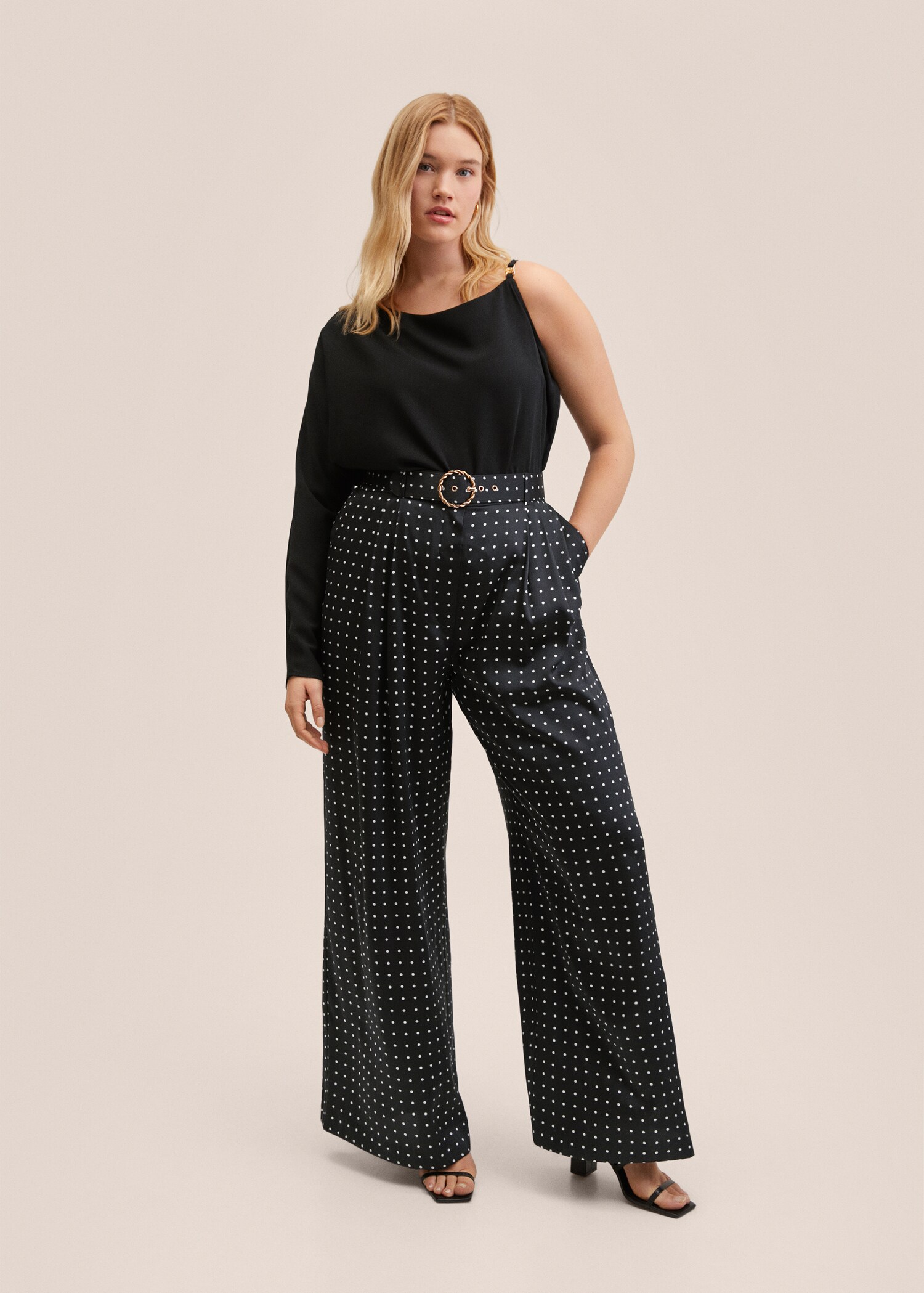 Belt palazzo trousers - Details of the article 3