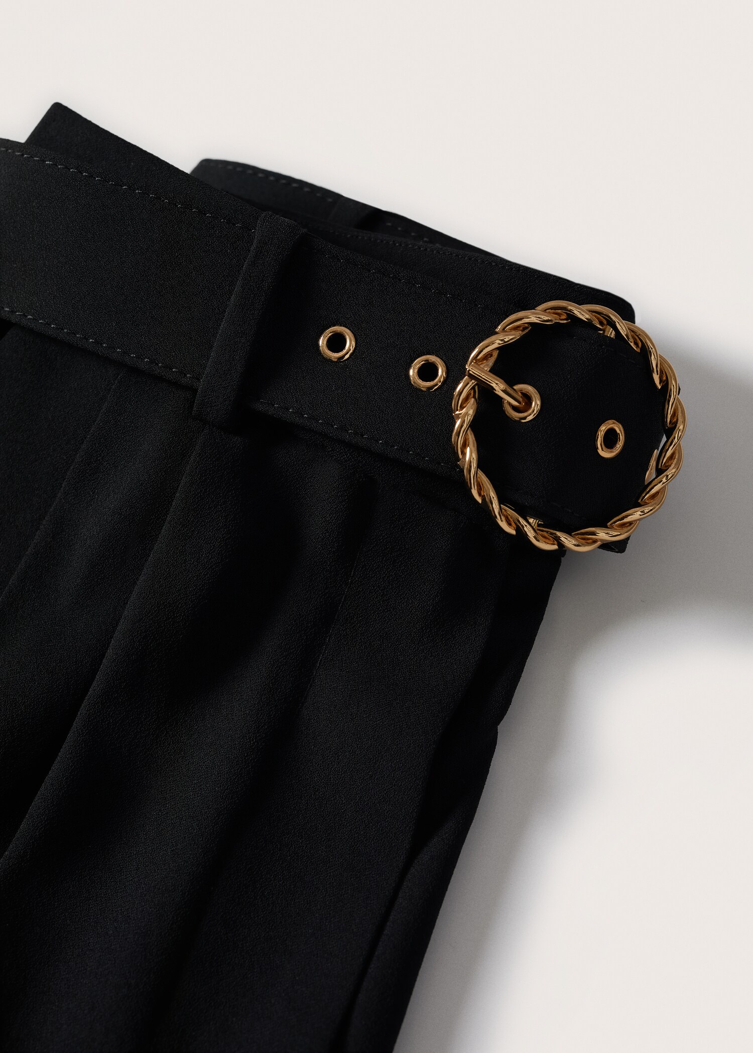 Belt palazzo trousers - Details of the article 8