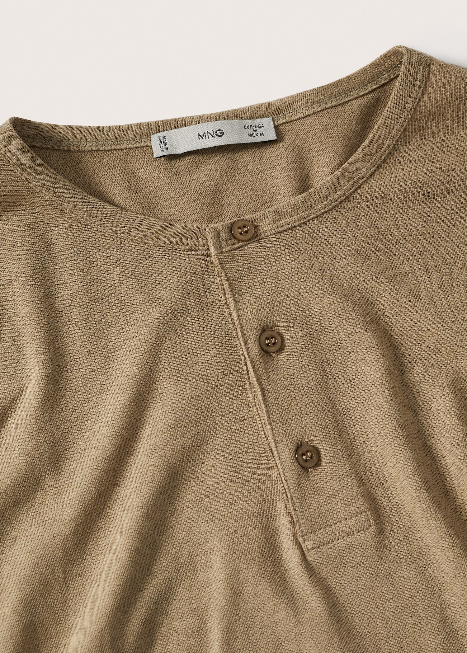 Henley linen-blend T-shirt - Details of the article 8