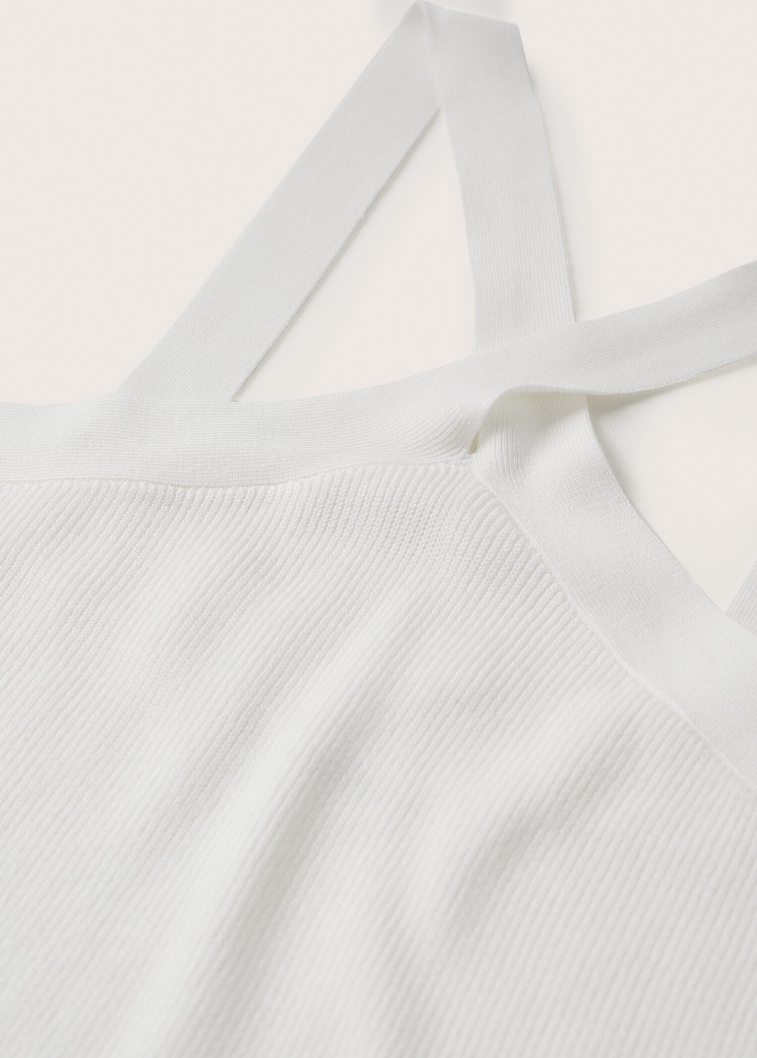 Crisscross strap top - Details of the article 8