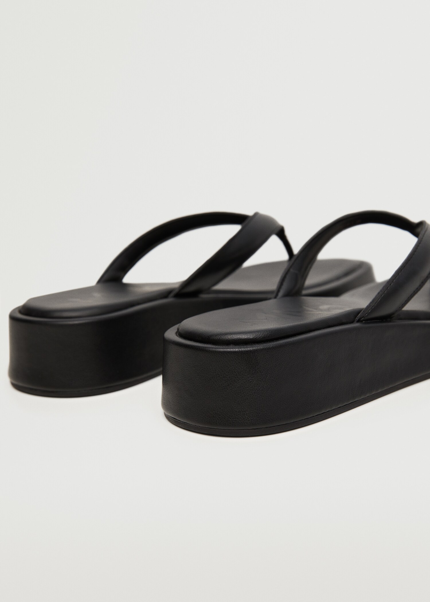 Platform strap sandals - Details of the article 2