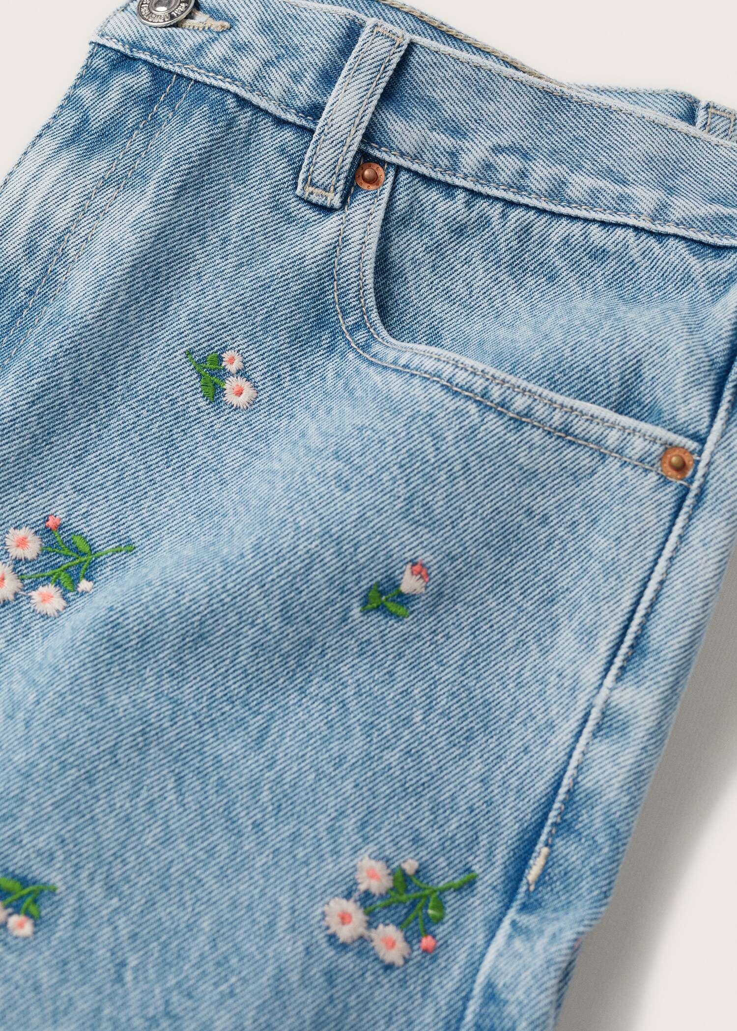 Printed denim Bermuda shorts - Details of the article 8