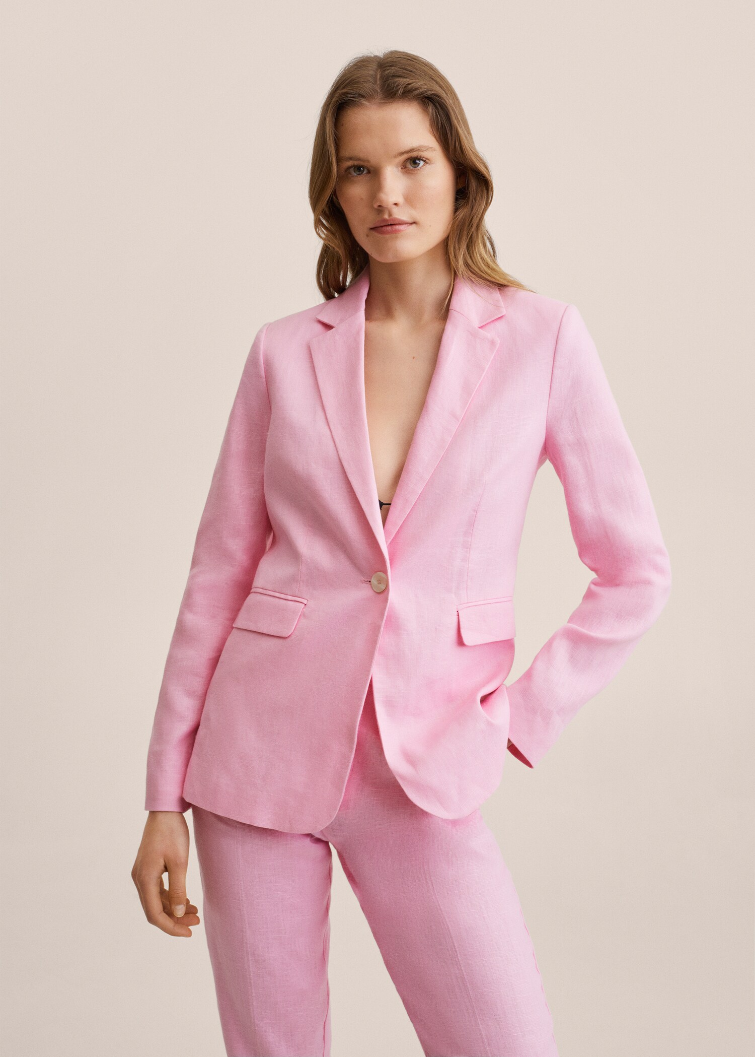 Americana traje 100% lino  - Plano medio