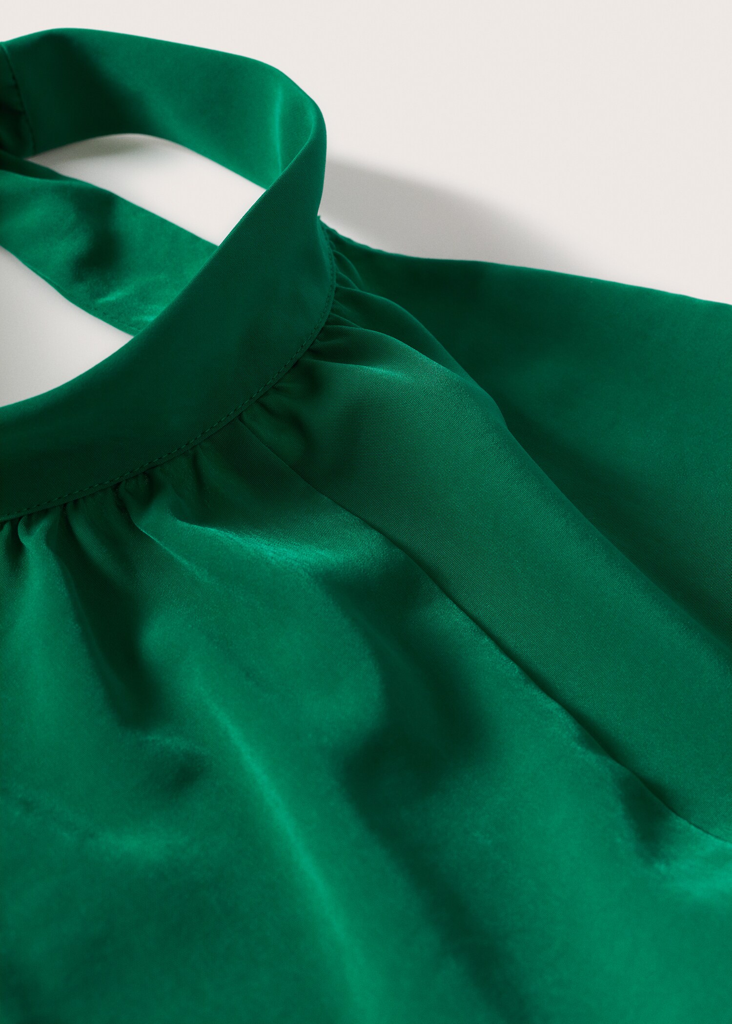 Mono cuello halter - Detalle del artículo 8