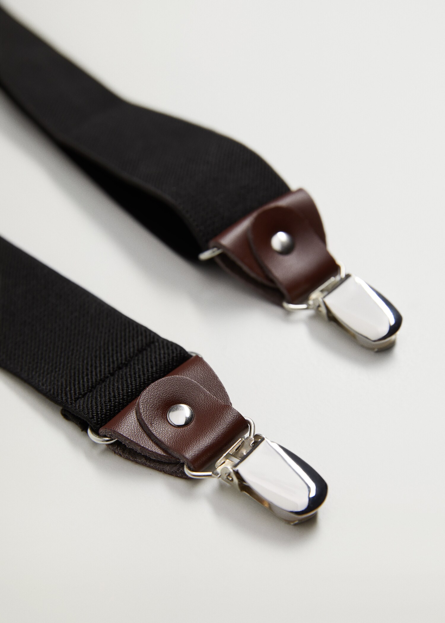 Adjustable leather-blend braces - Details of the article 2