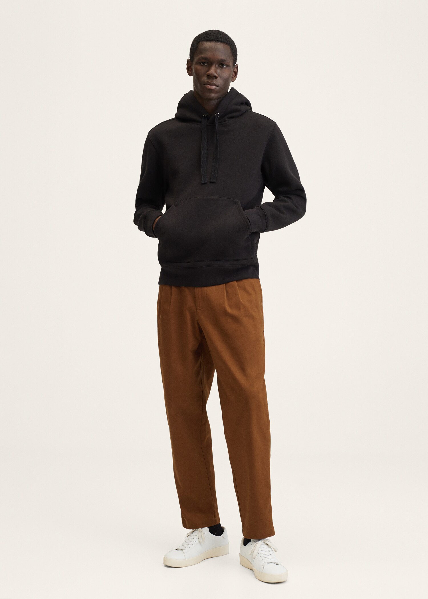 Kalhoty regular fit se záševky - Celkový náhled