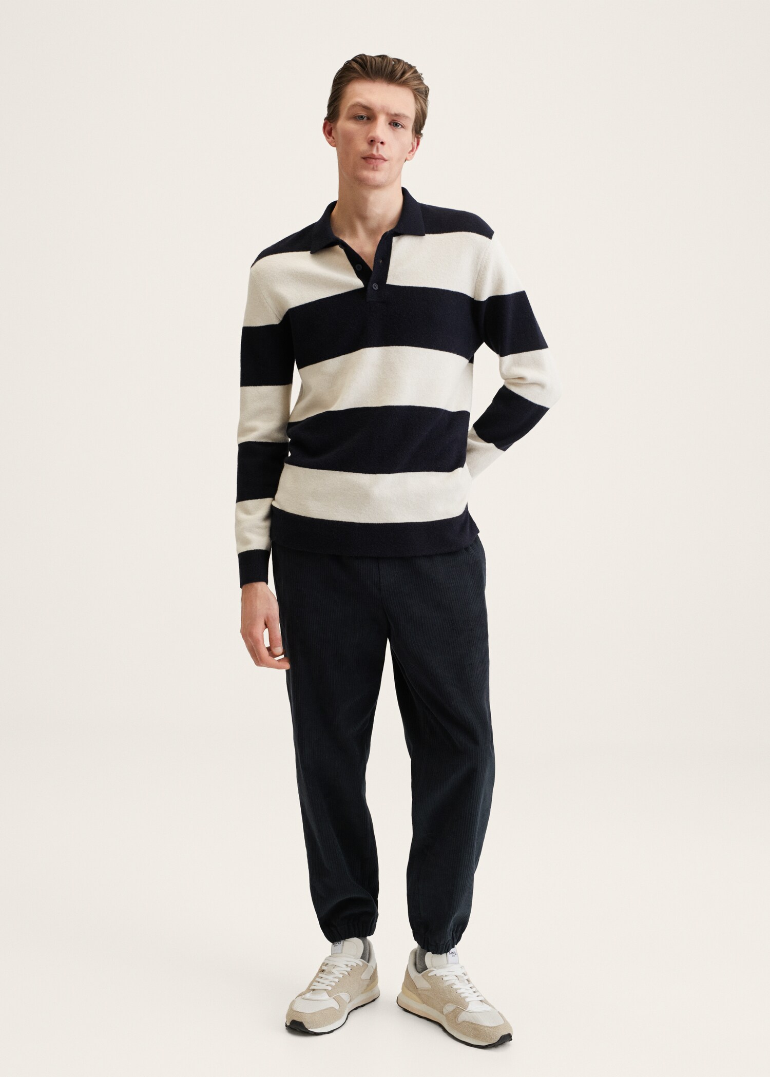 Pantalón jogger pana - Plano general