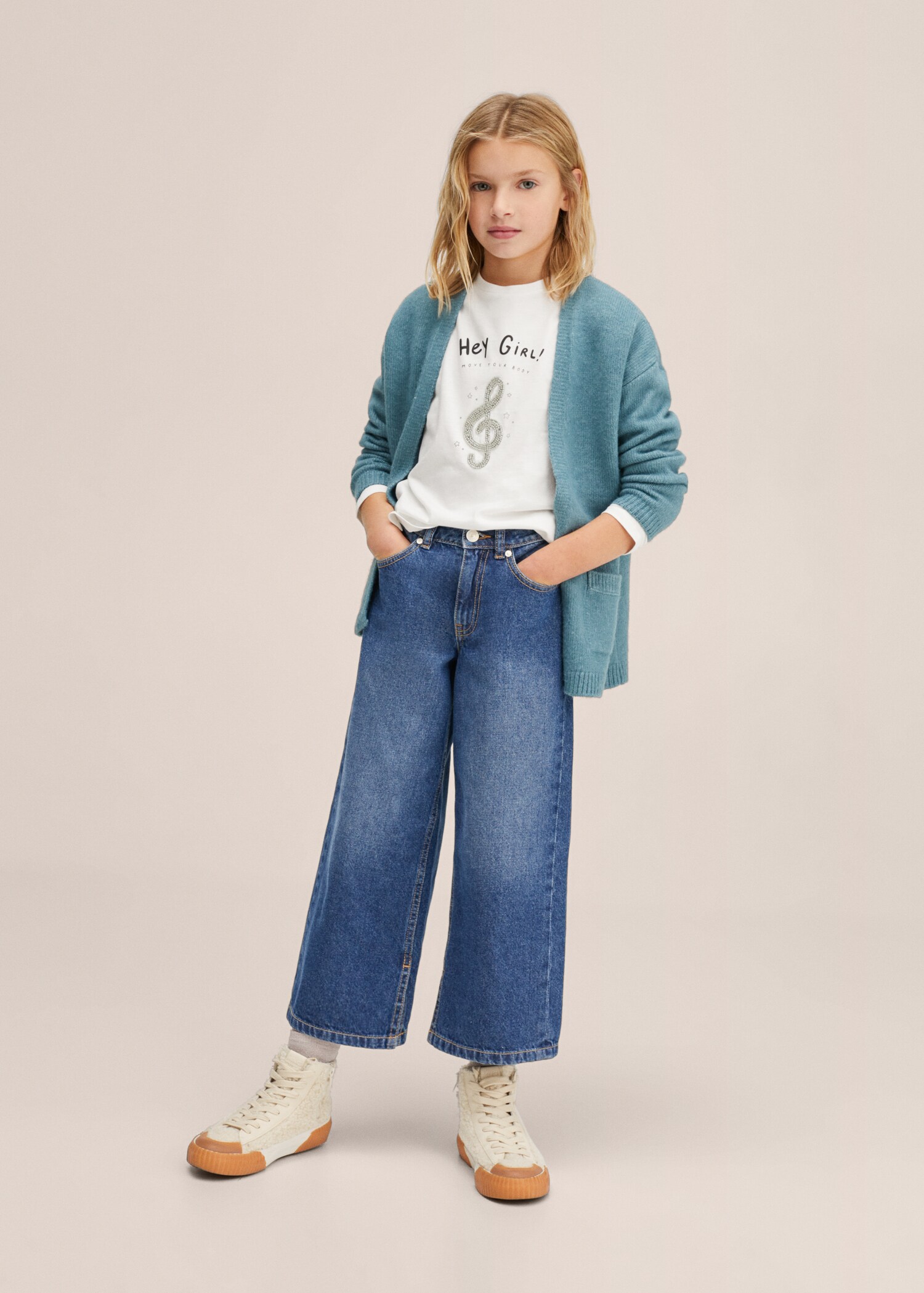 Long-sleeved t-shirt with beads - General plane