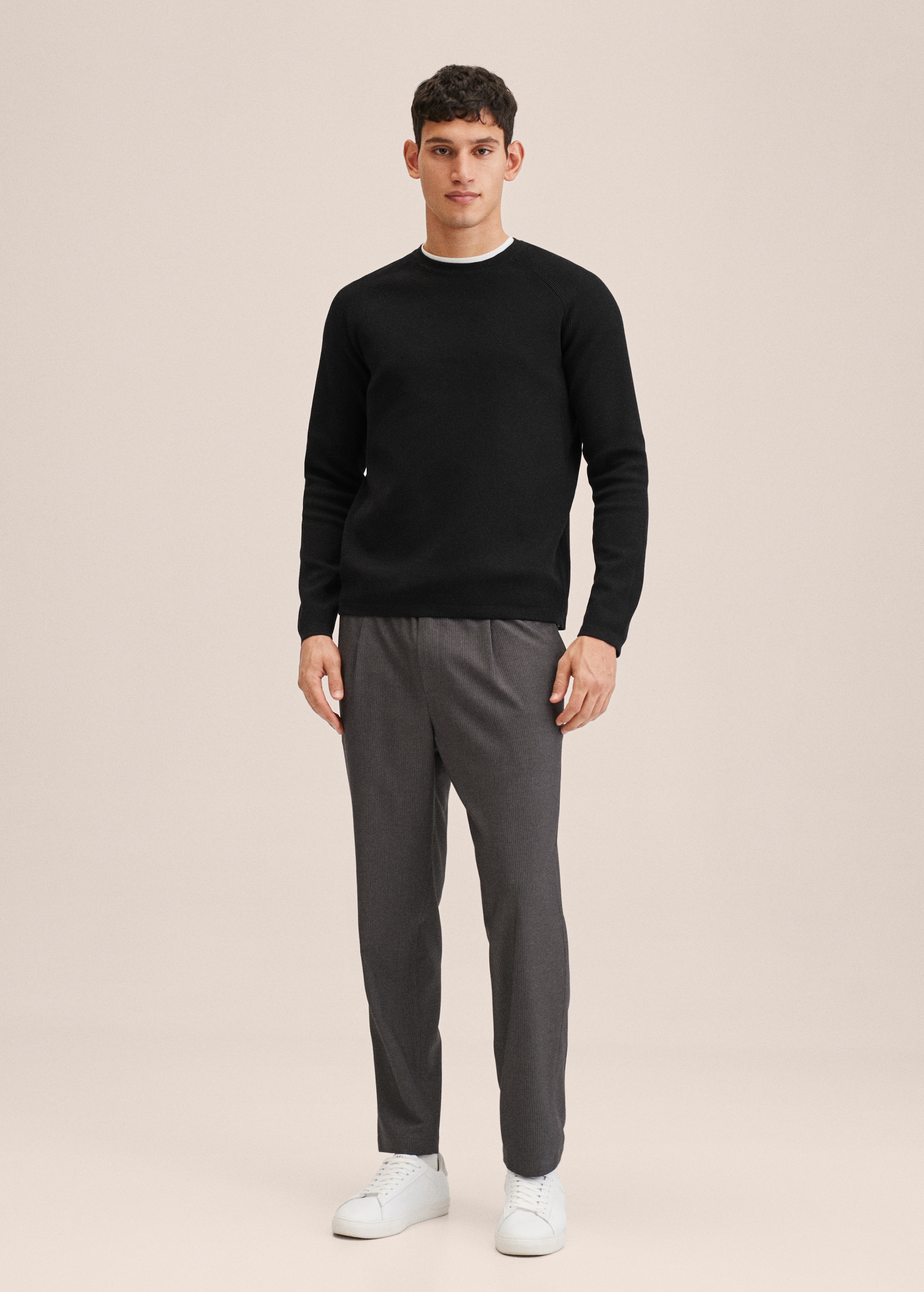 Crease-resistant stretch sweater - General plane