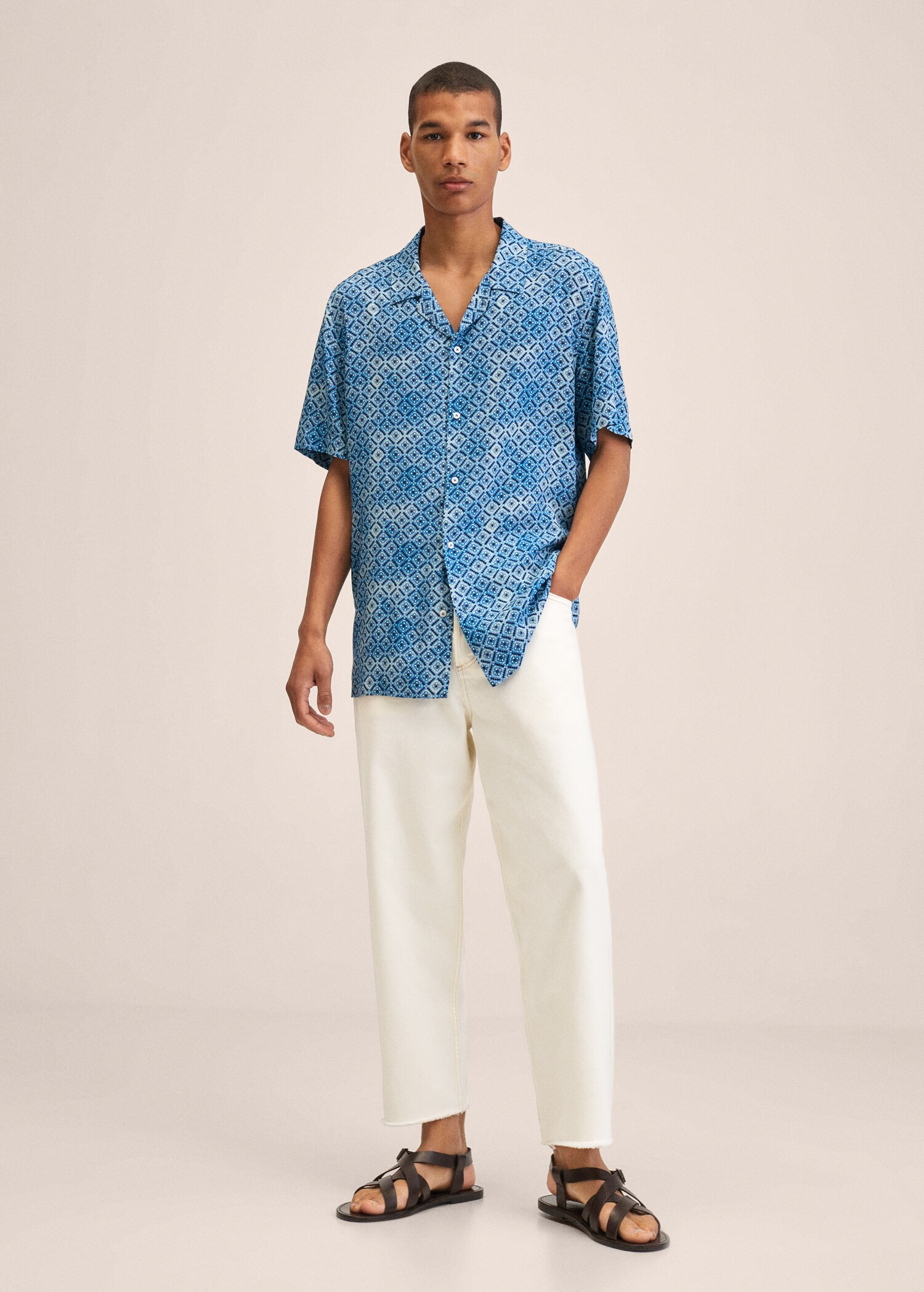 Camisa estampada fluida - Plano general