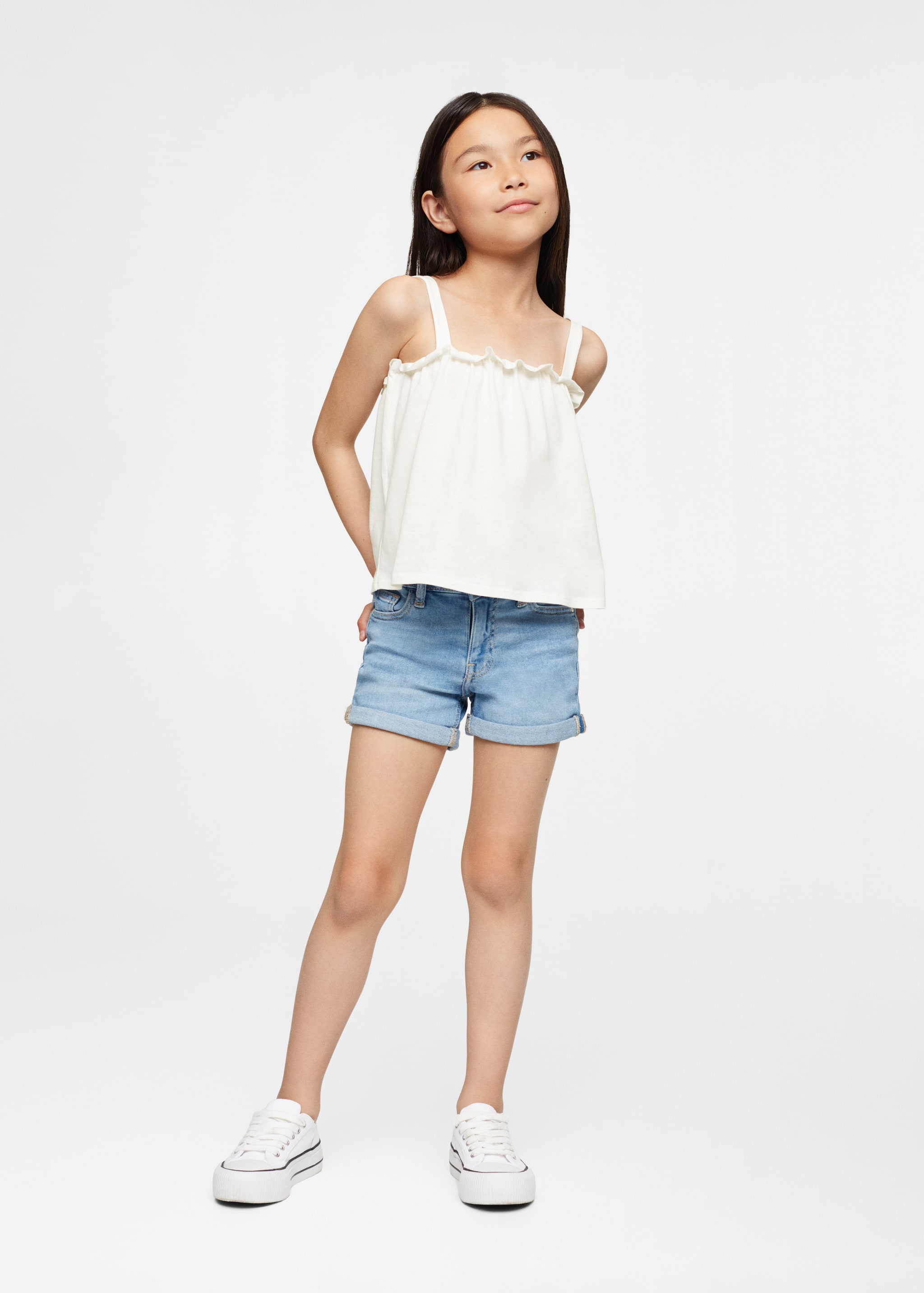 Cotton top with ruffles - General plane