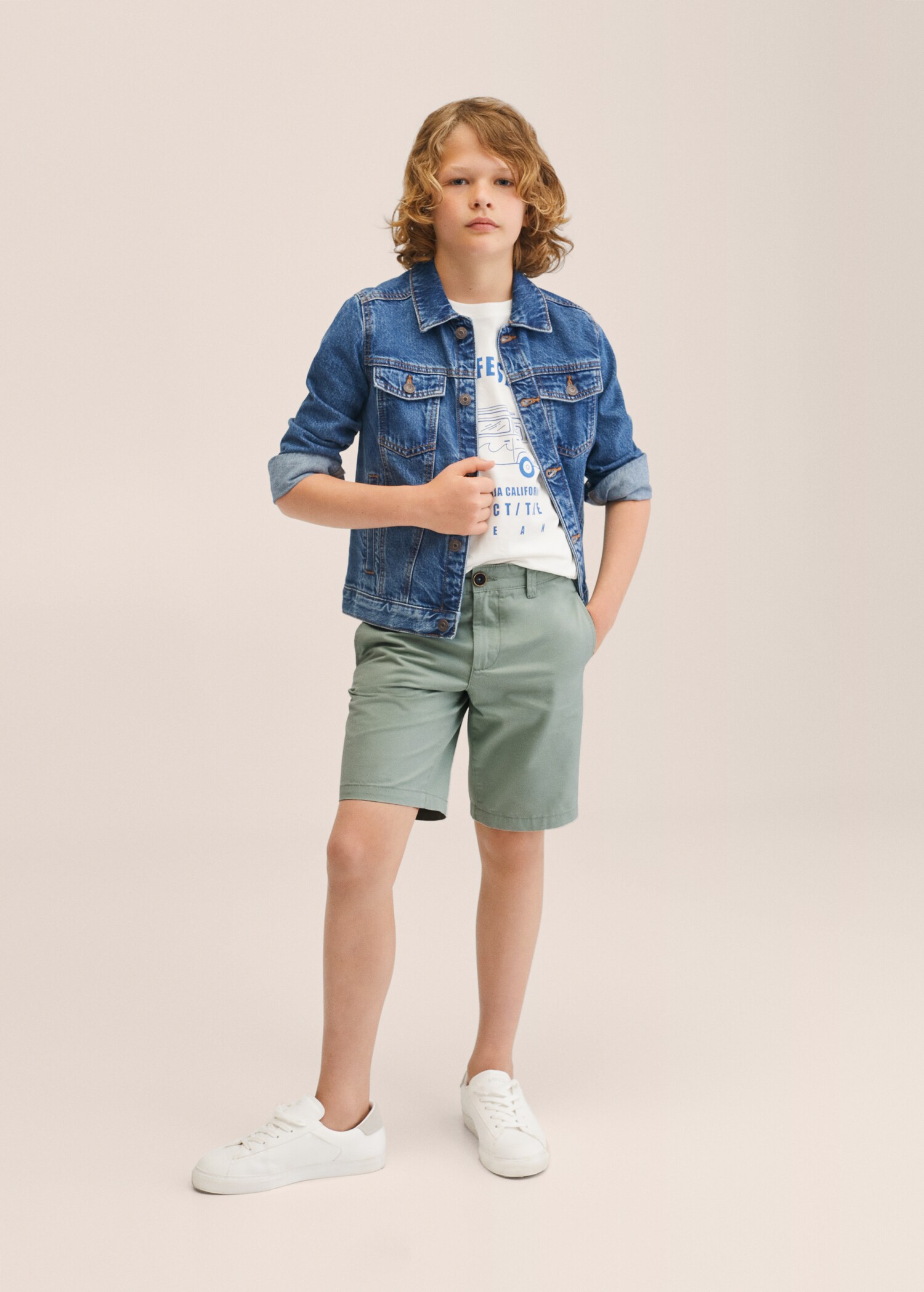 Slim-fit chino cotton bermuda shorts - General plane