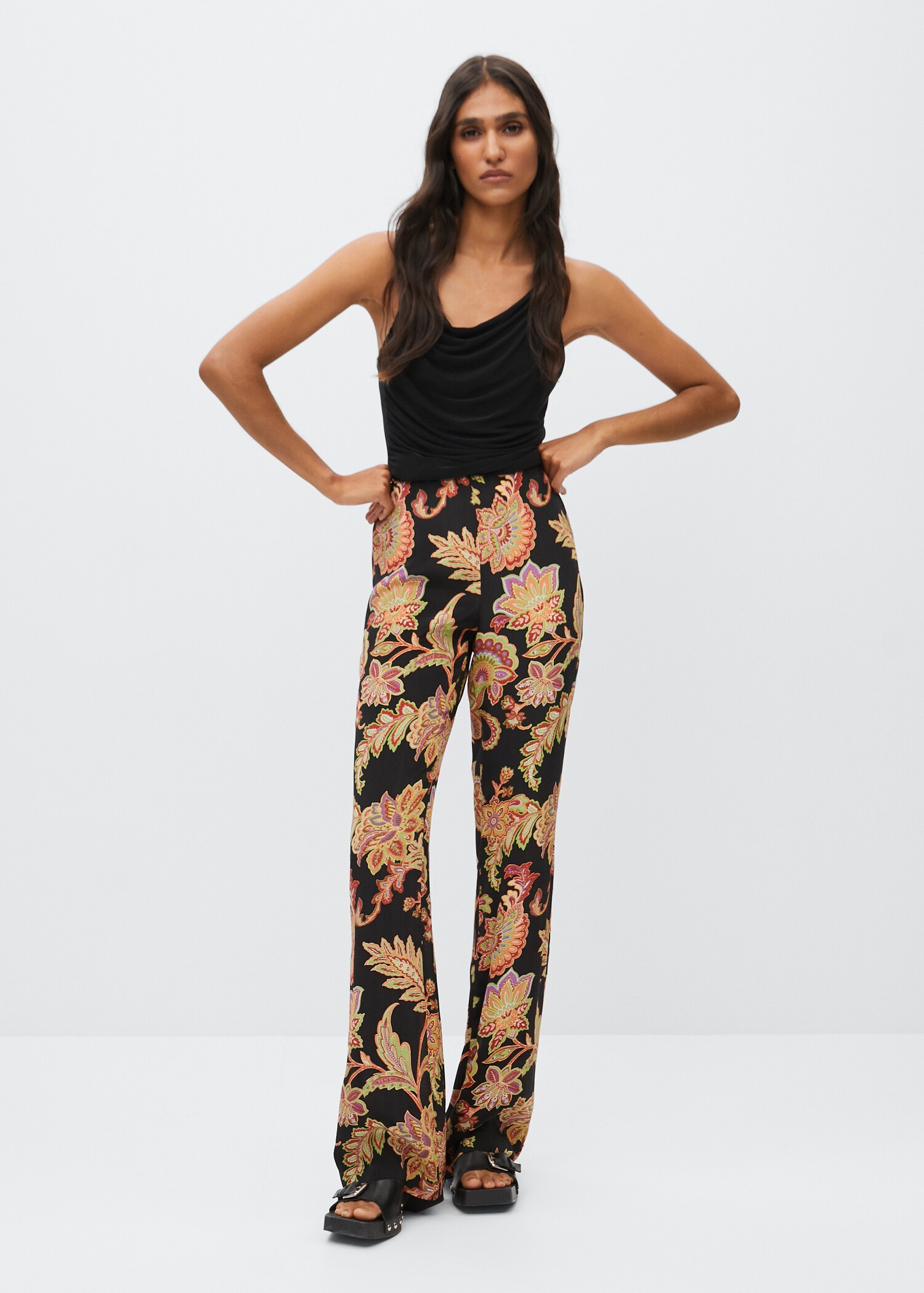 Satin printed trousers - General plane