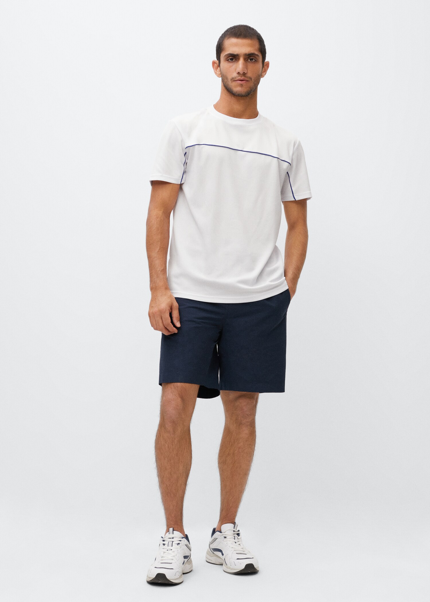 Ademend sportshirt - Overzichtstekening