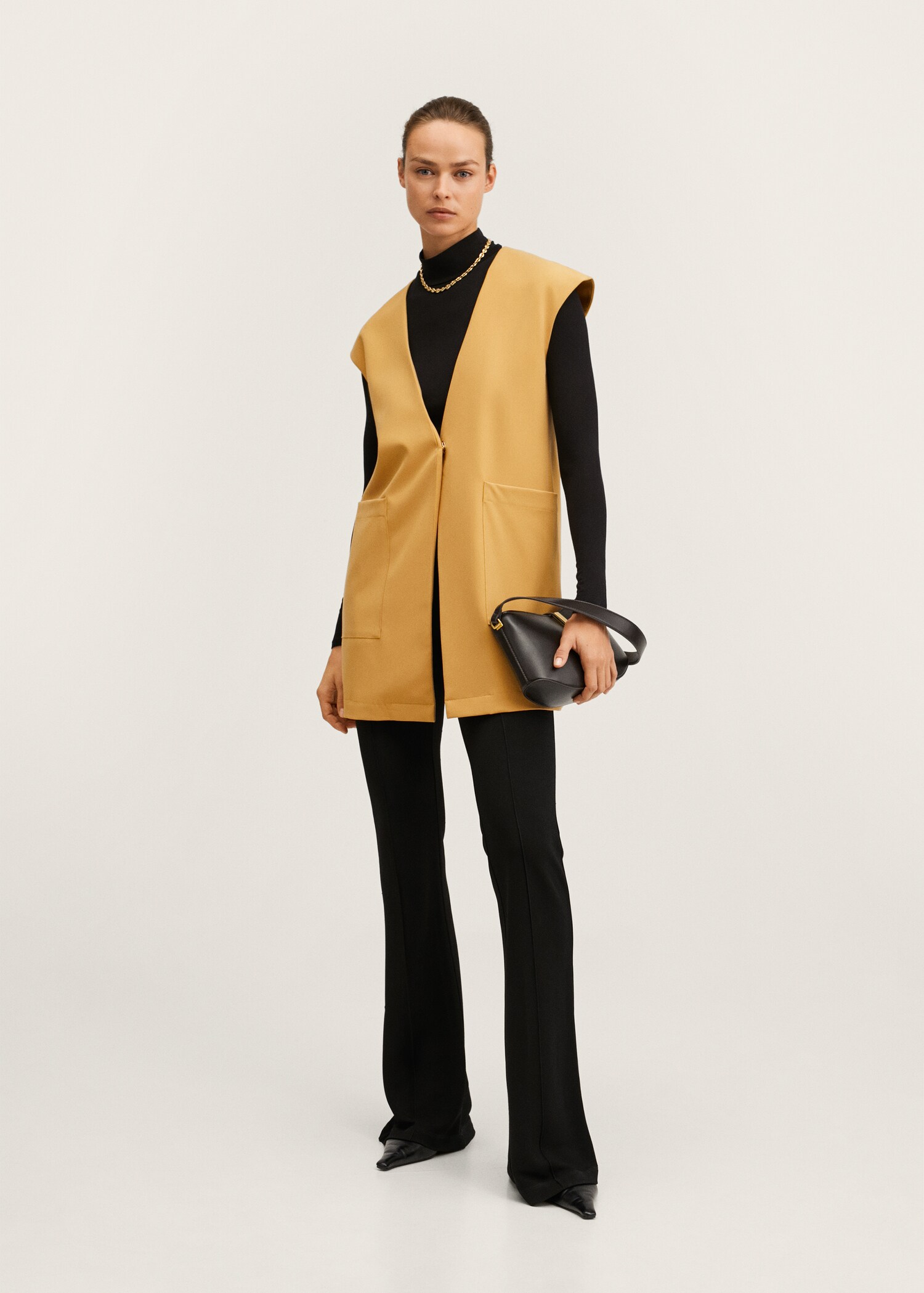 Oversized gilet with pockets - General plane