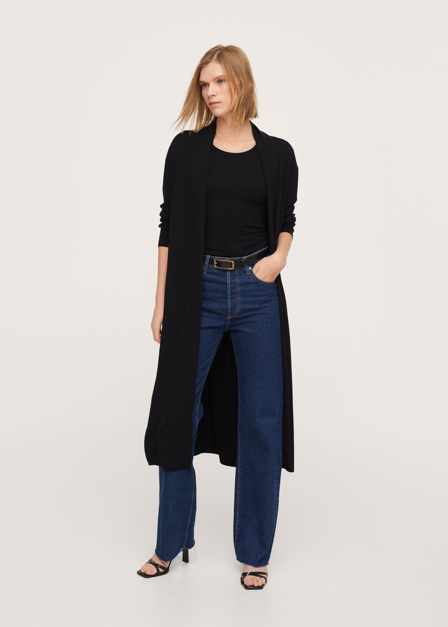 Cardigan punto oversize - Plano general