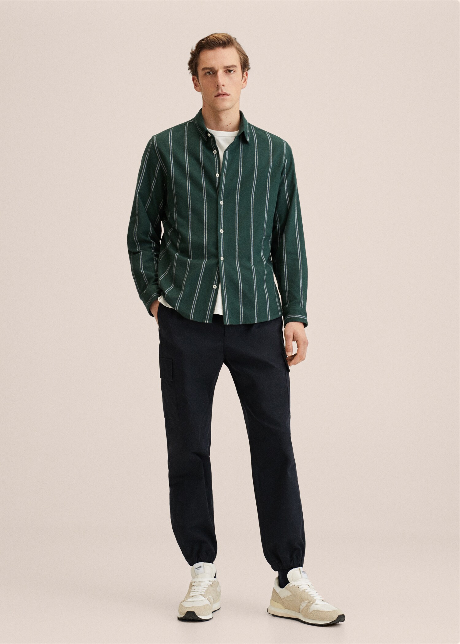 Pantalón jogger cargo - Plano general