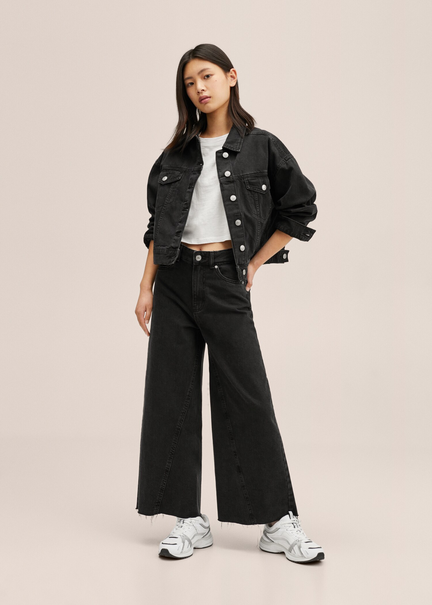 Frayed hem culotte jeans - General plane