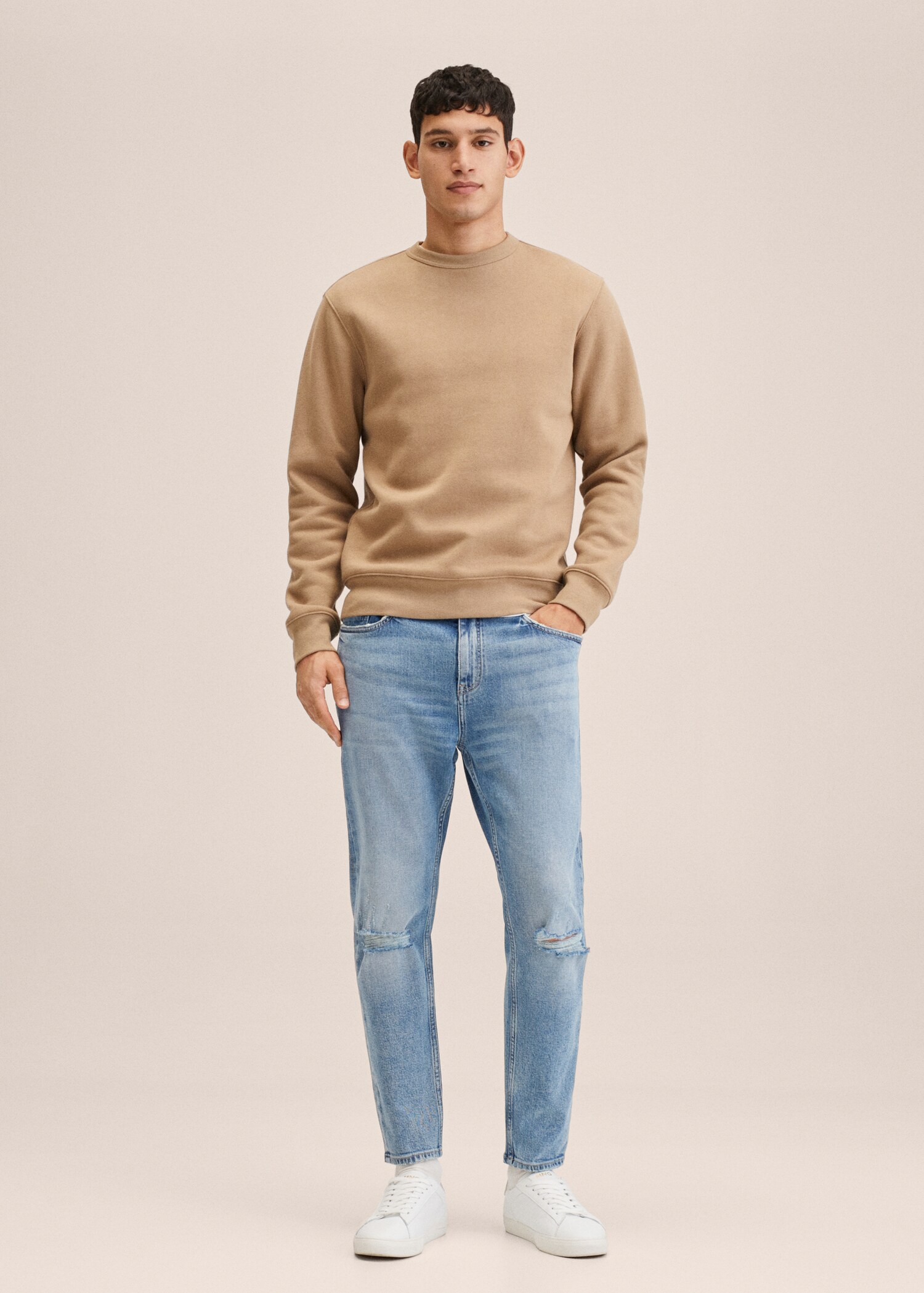 Ripped tapered-fit jeans - General plane