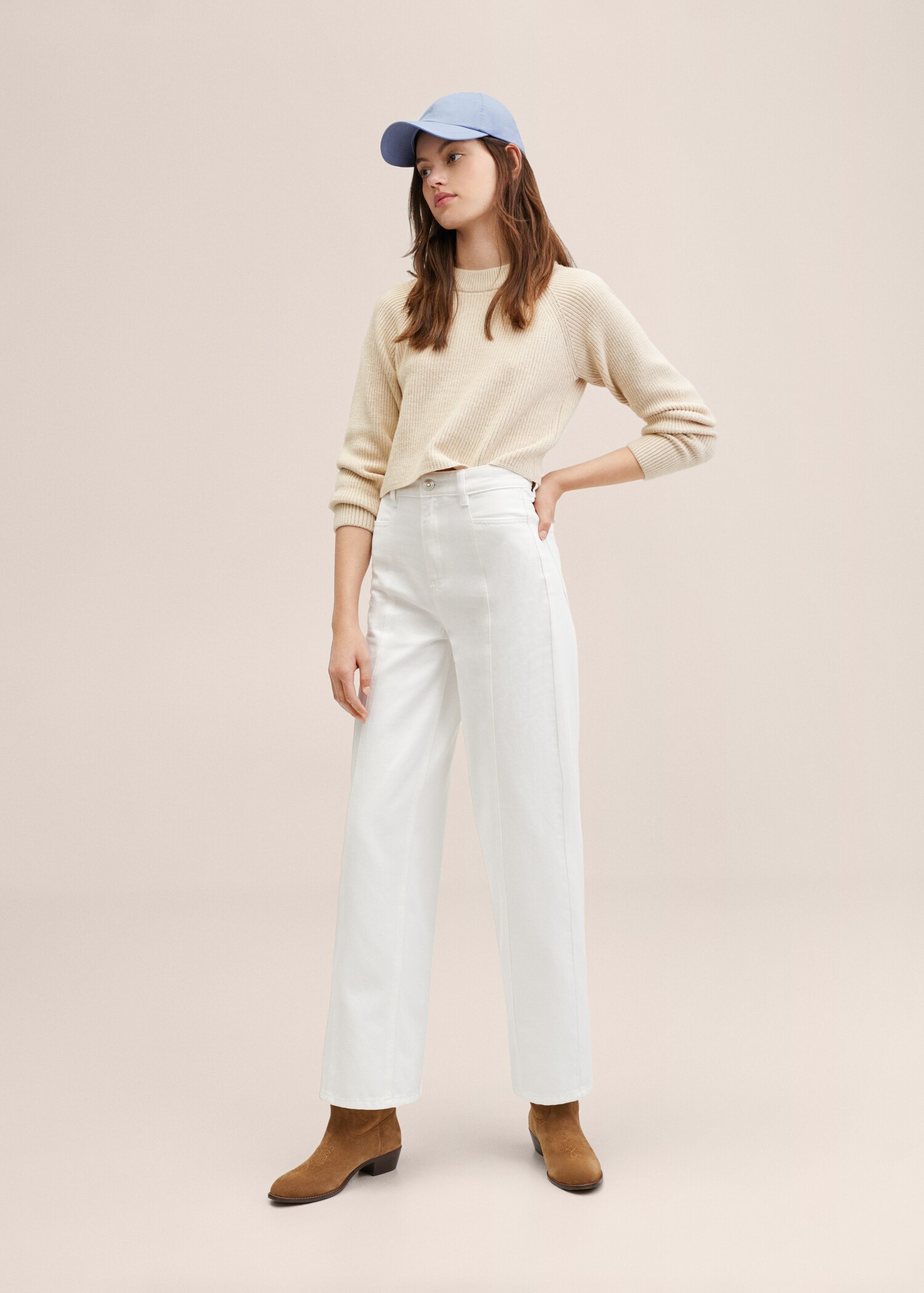 Knitted cropped sweater - General plane