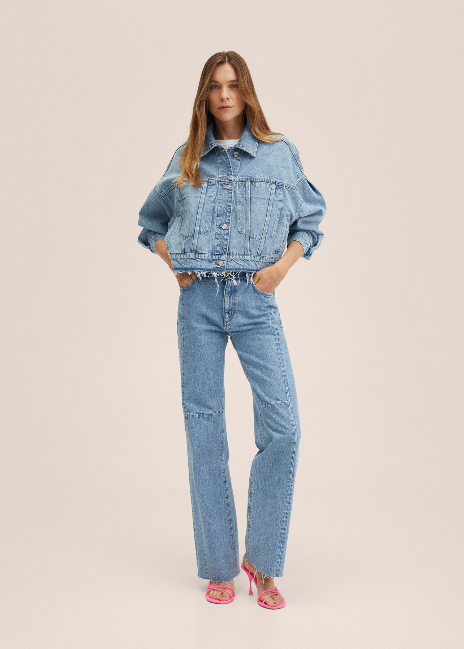 Gerade Jeans mit hohem Bund - Allgemeine Ansicht