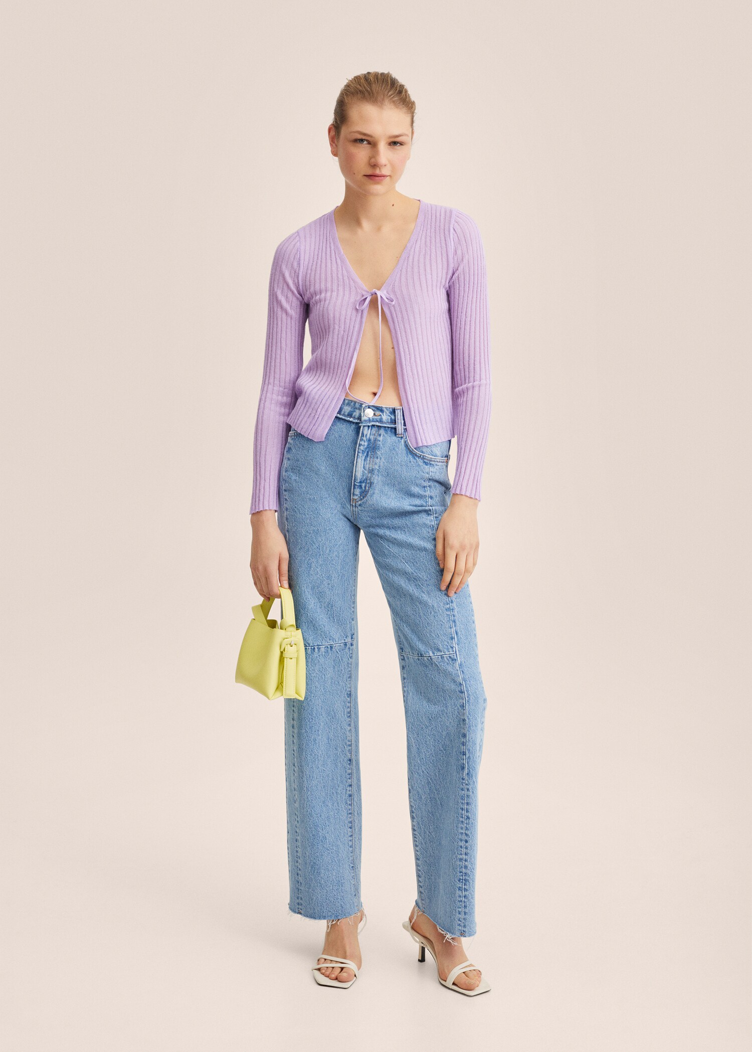 Knitted cropped cardigan - General plane