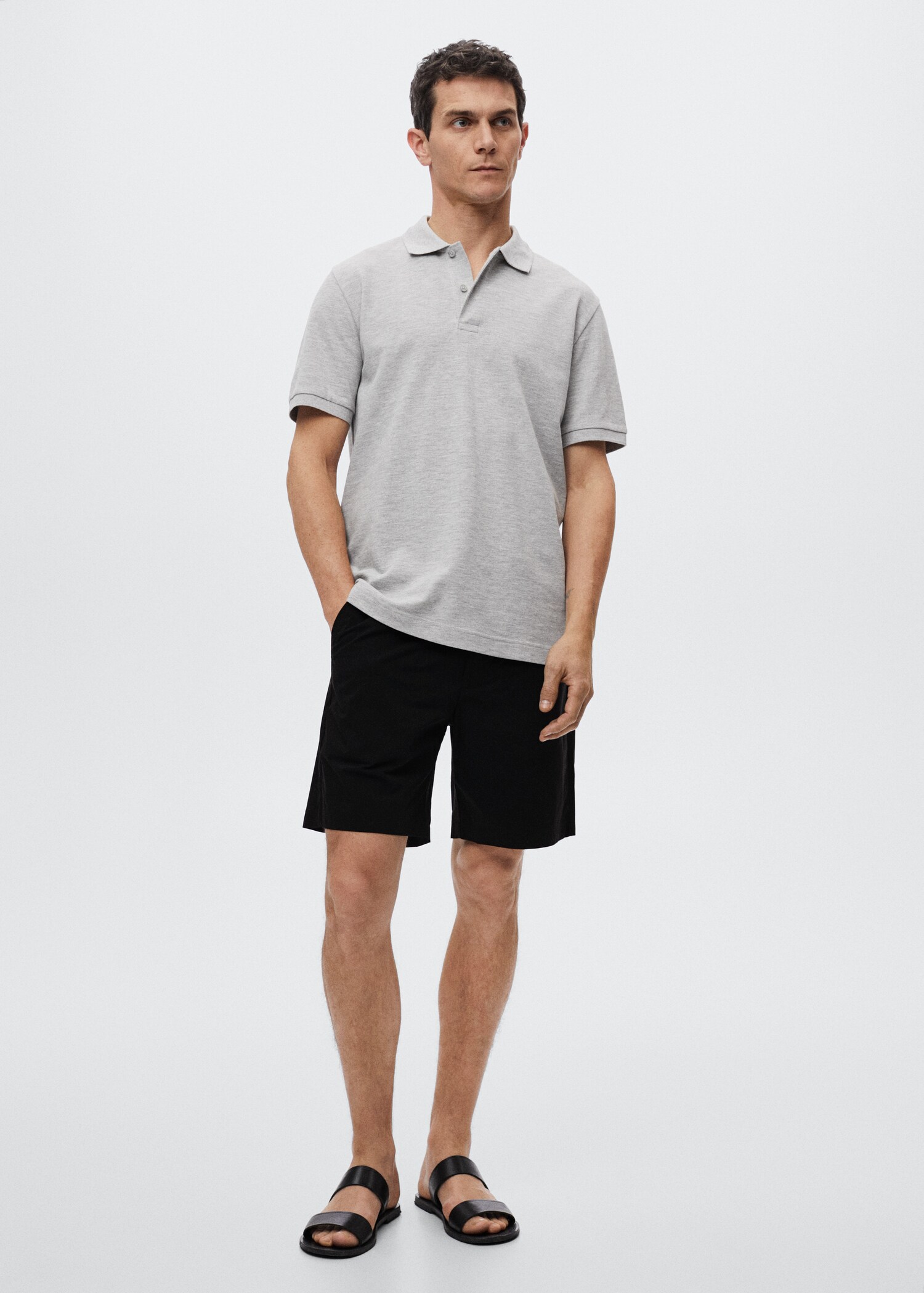 Elastic waist Bermuda shorts - General plane