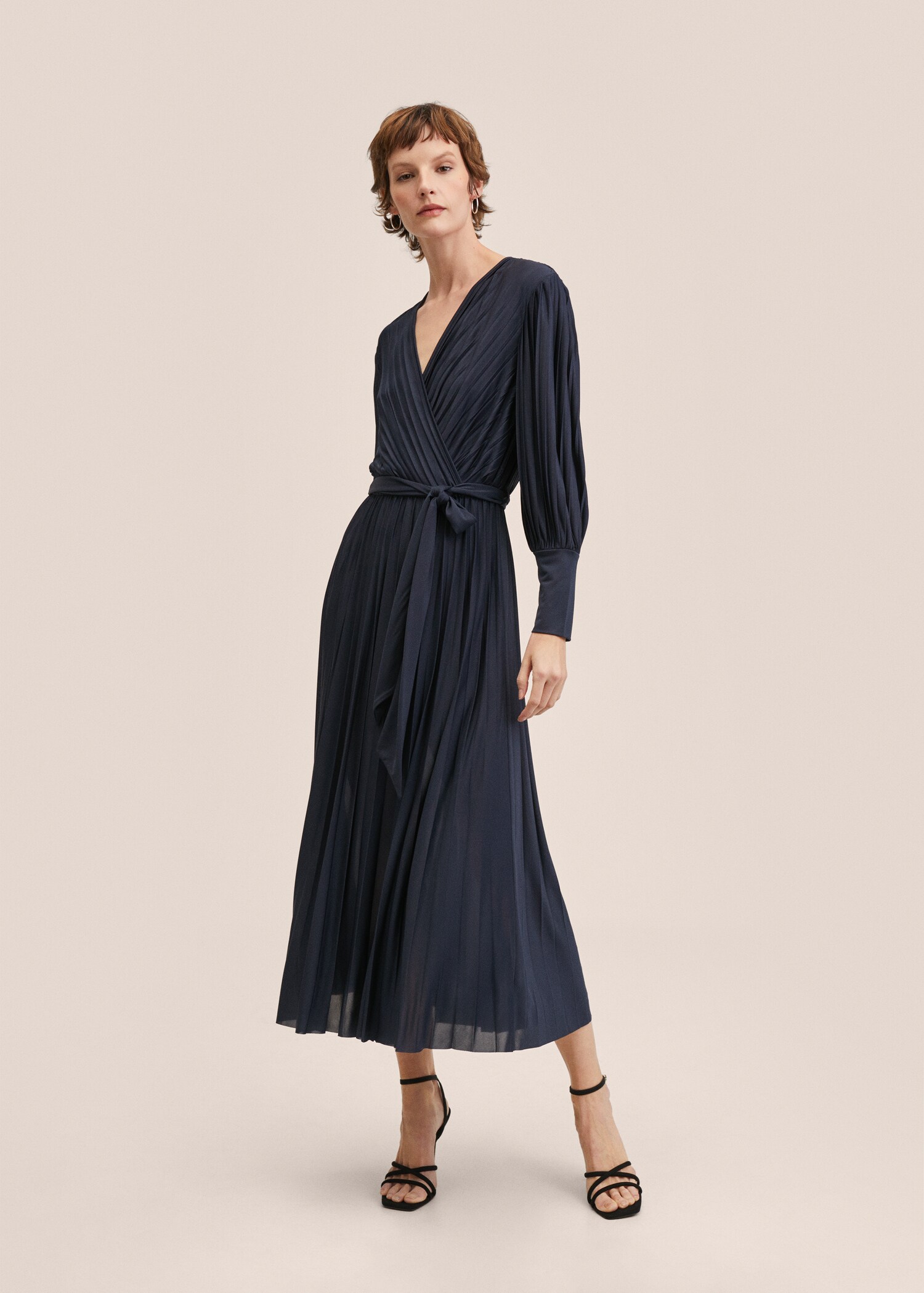 Belt pleated dress - General plane