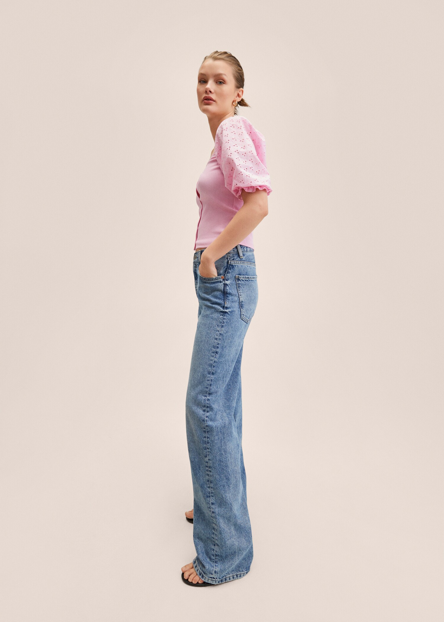 Embroidered sleeve T-shirt - General plane